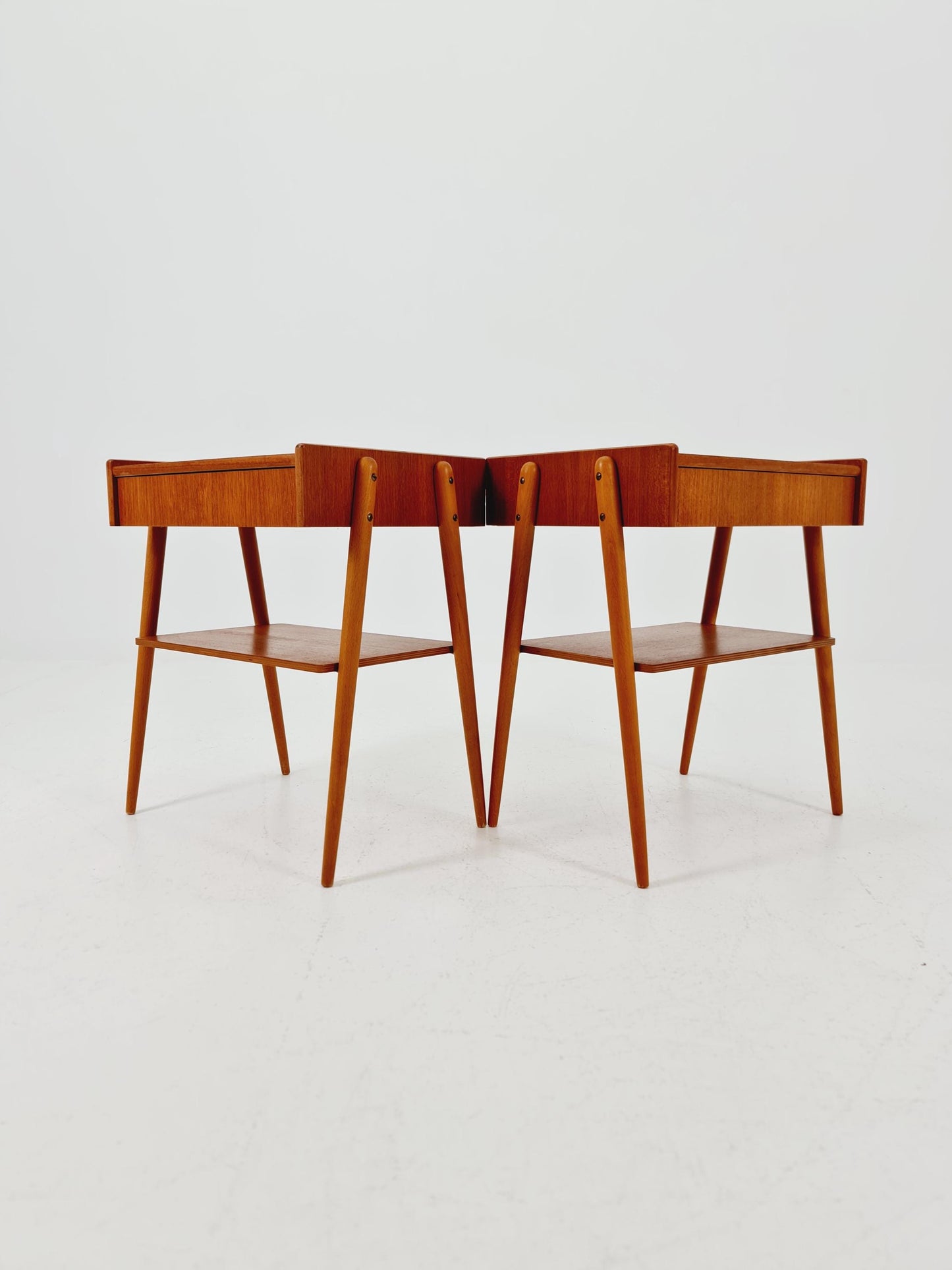 Pair of Swedish Midcentury Teak Vintage Side table/ Bedside table/ Night stand by Carlström & Co, 1960s