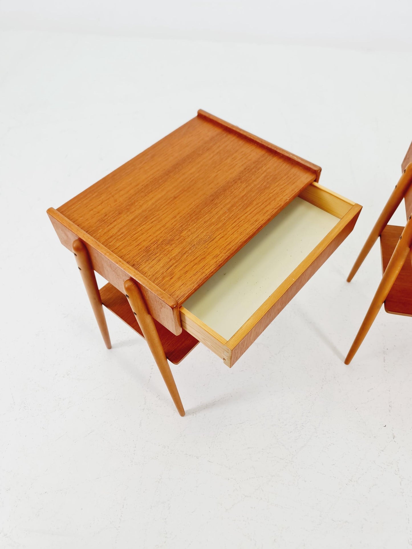 Pair of Swedish Midcentury Teak Vintage Side table/ Bedside table/ Night stand by Carlström & Co, 1960s