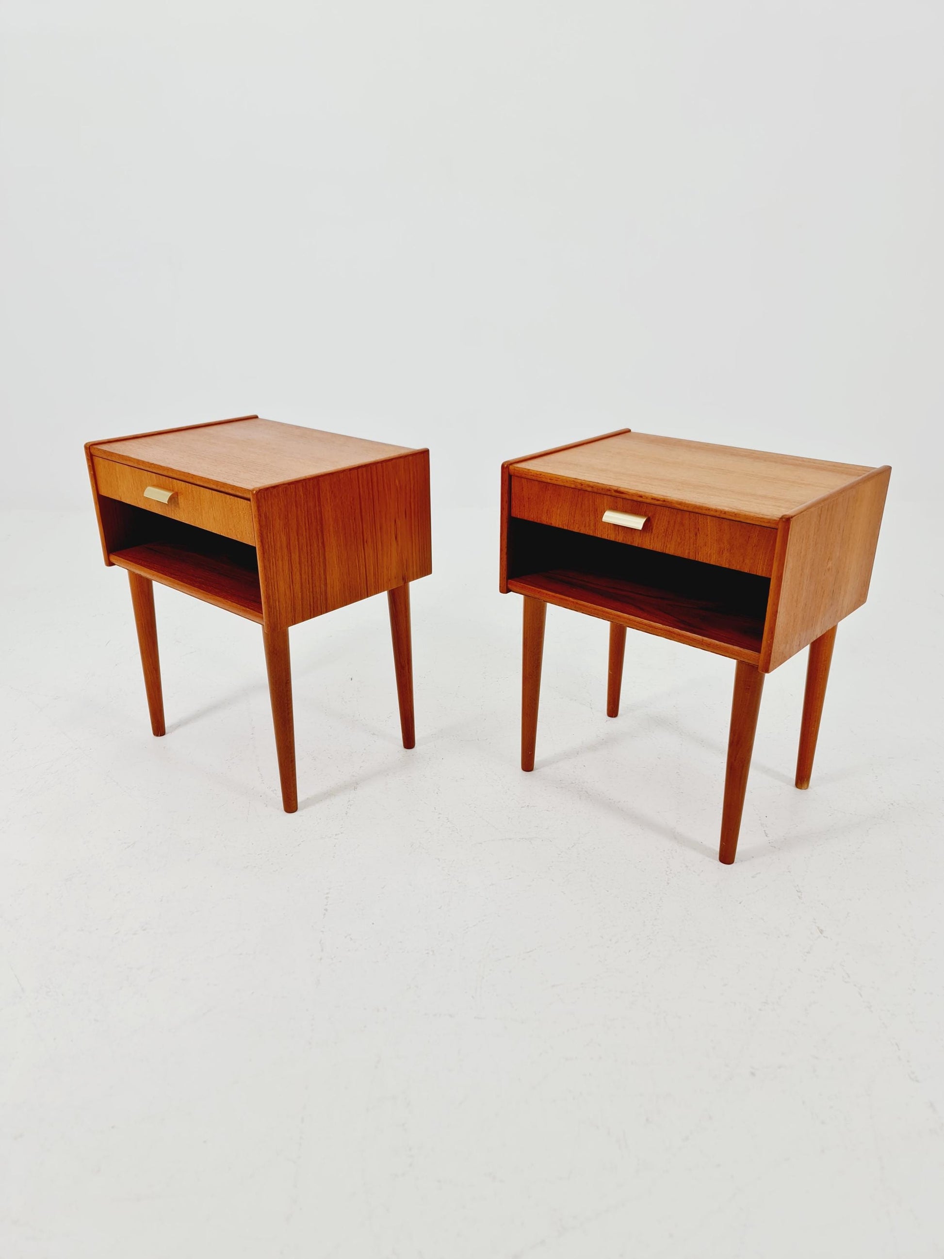 Mid century Danish teak side tables/ Bedside tables/ Nightstands, Denmark, 1960s, set of 2