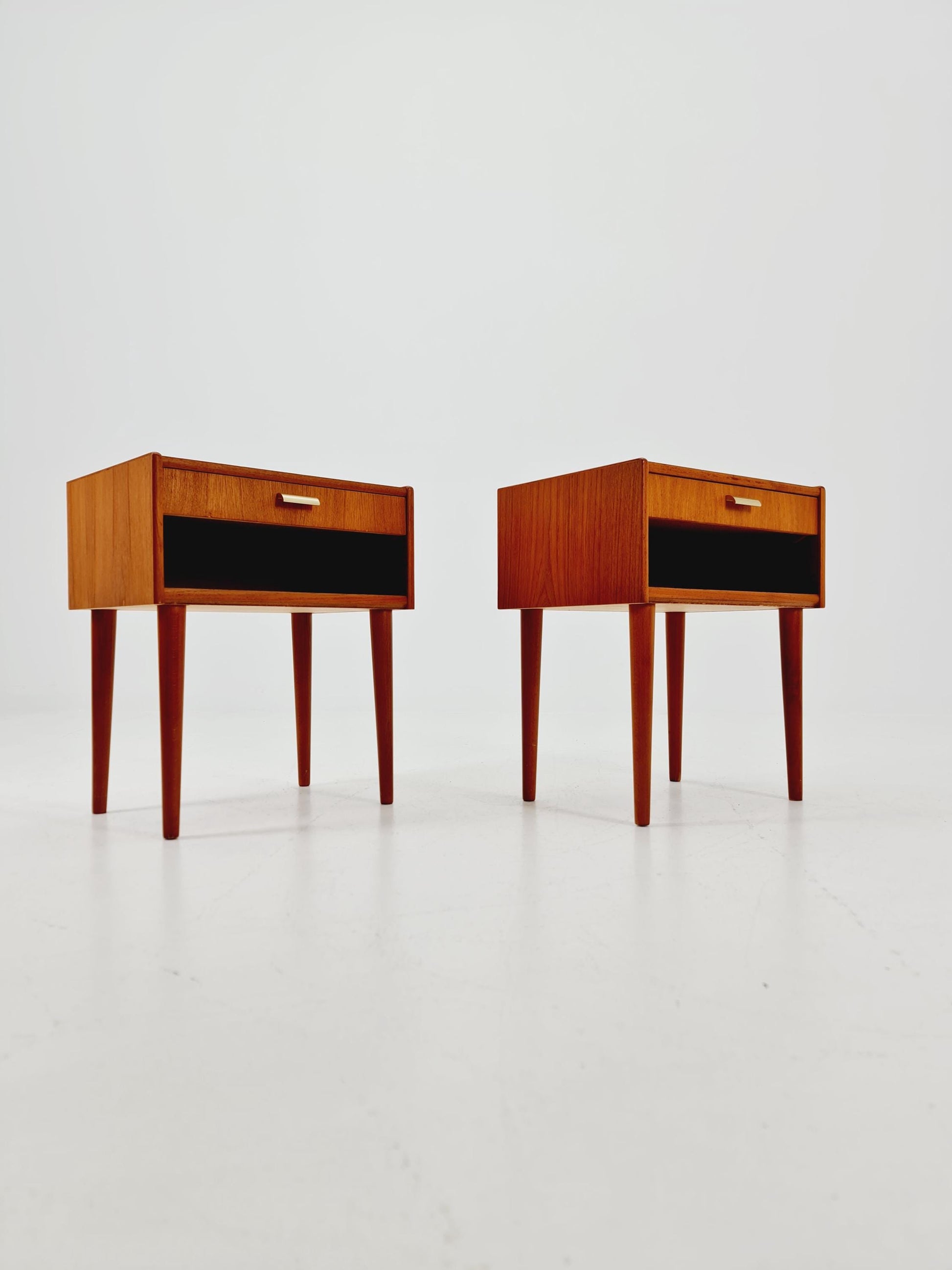 Mid century Danish teak side tables/ Bedside tables/ Nightstands, Denmark, 1960s, set of 2