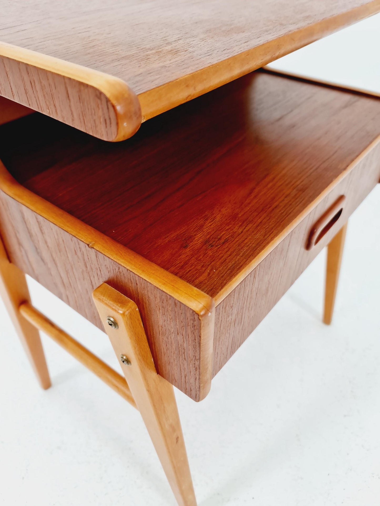 Midcentury Carlström & Co Teak Vintage Side table/ Bedside table/ Night stand straight from the sixties