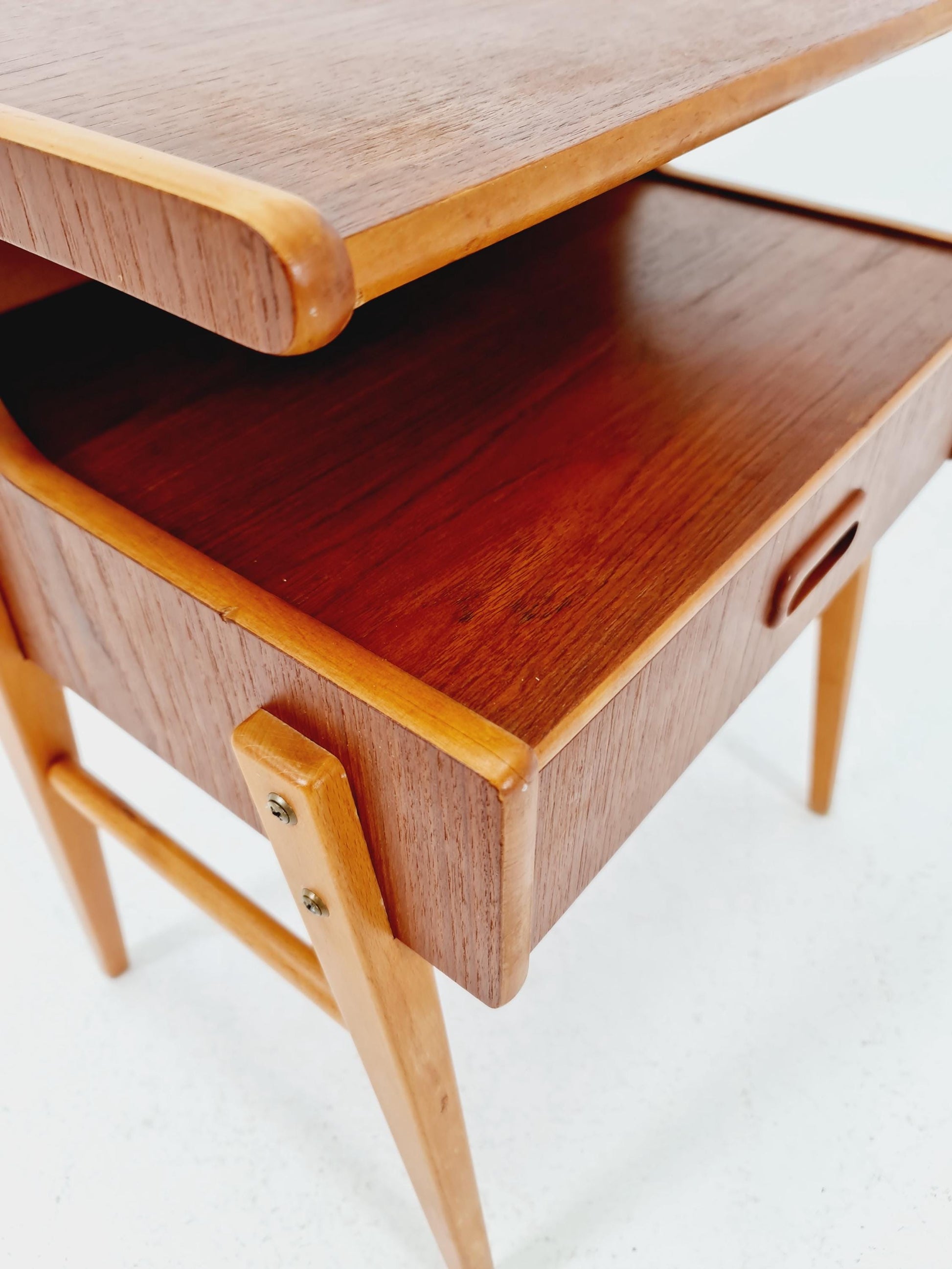 Midcentury Carlström & Co Teak Vintage Side table/ Bedside table/ Night stand straight from the sixties