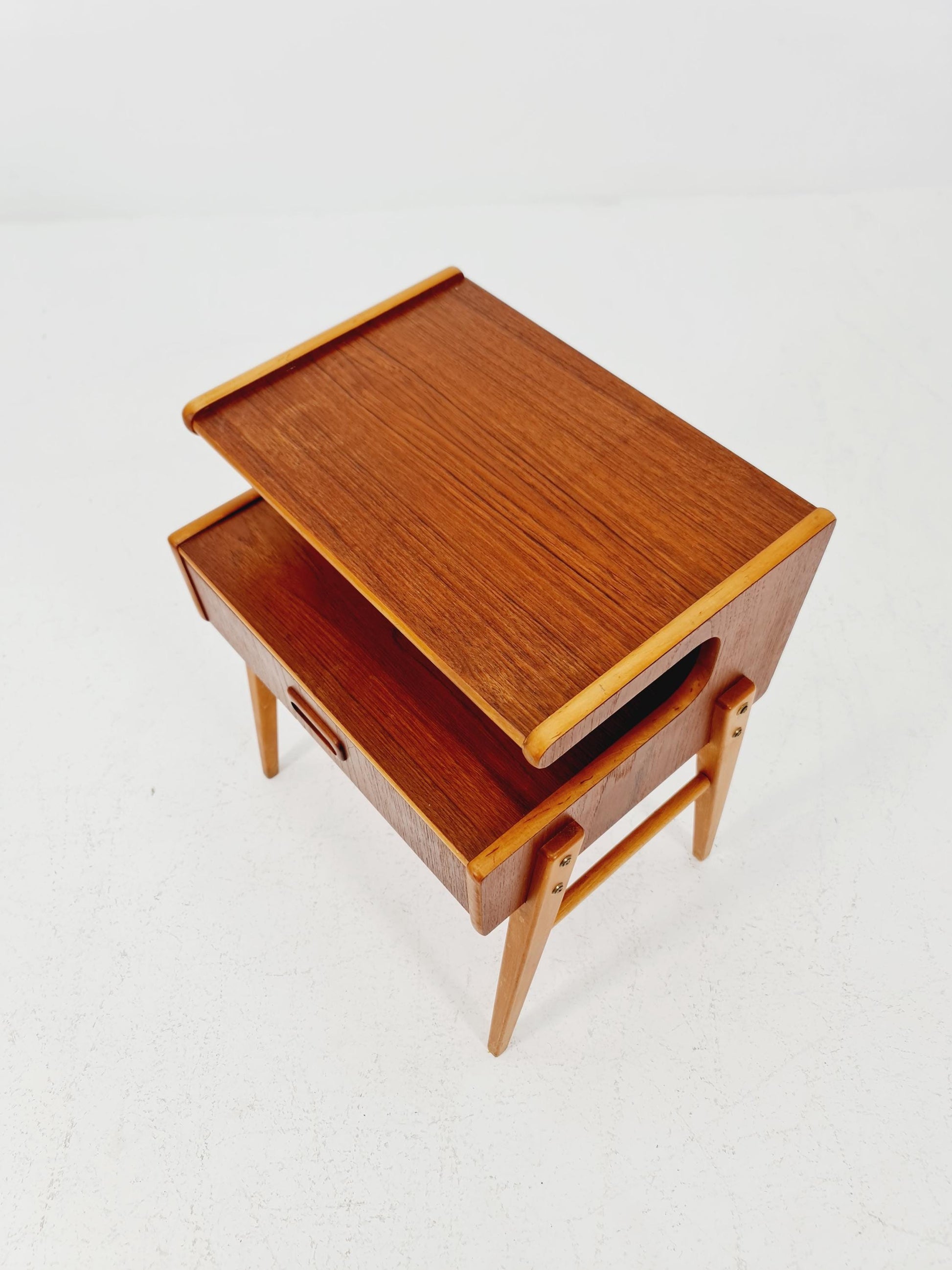 Midcentury Carlström & Co Teak Vintage Side table/ Bedside table/ Night stand straight from the sixties