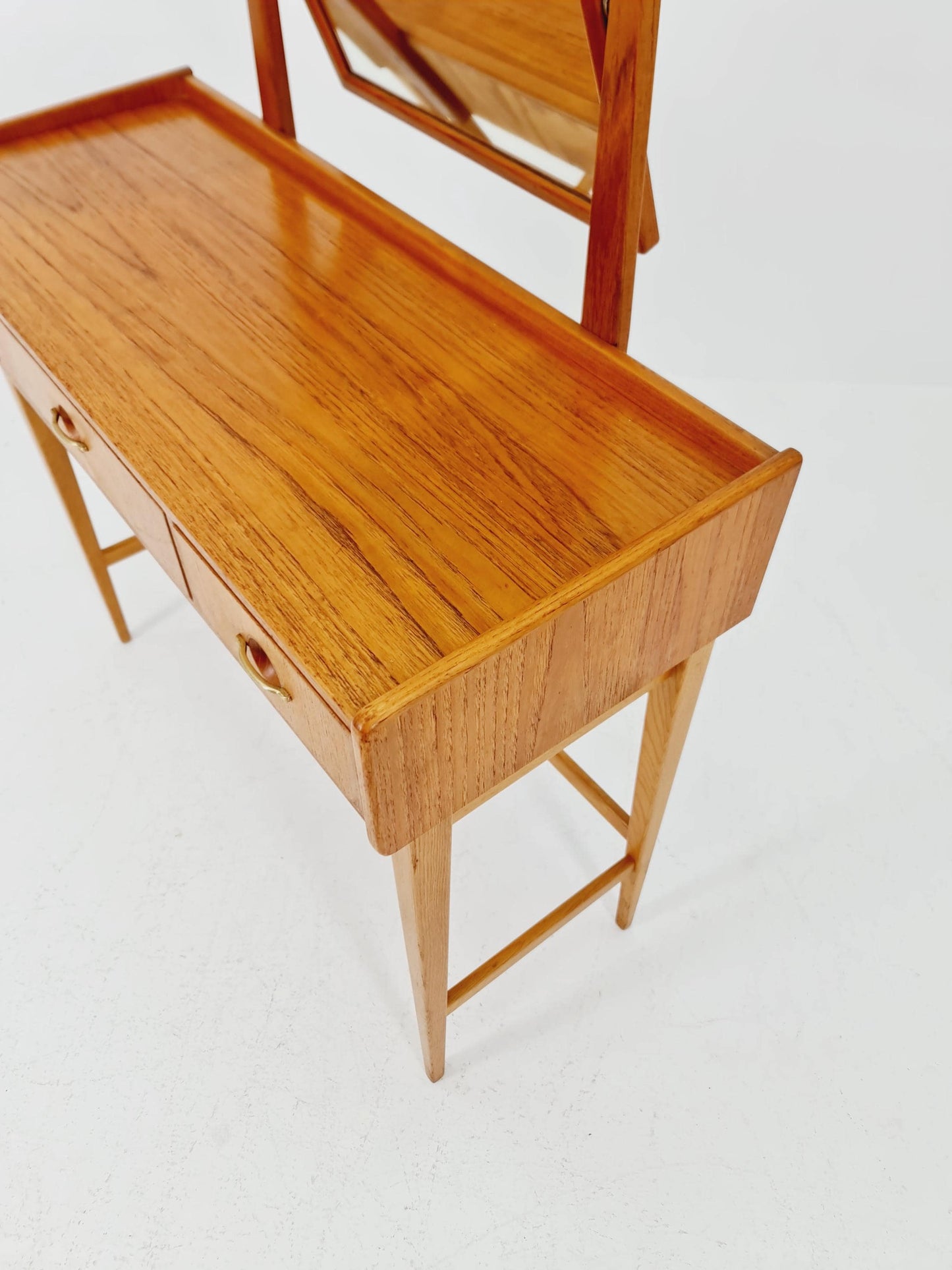 Mid Century Modern Danish Teak vanity table make up table by Fröseke for AB nybrofabriken, 1960s