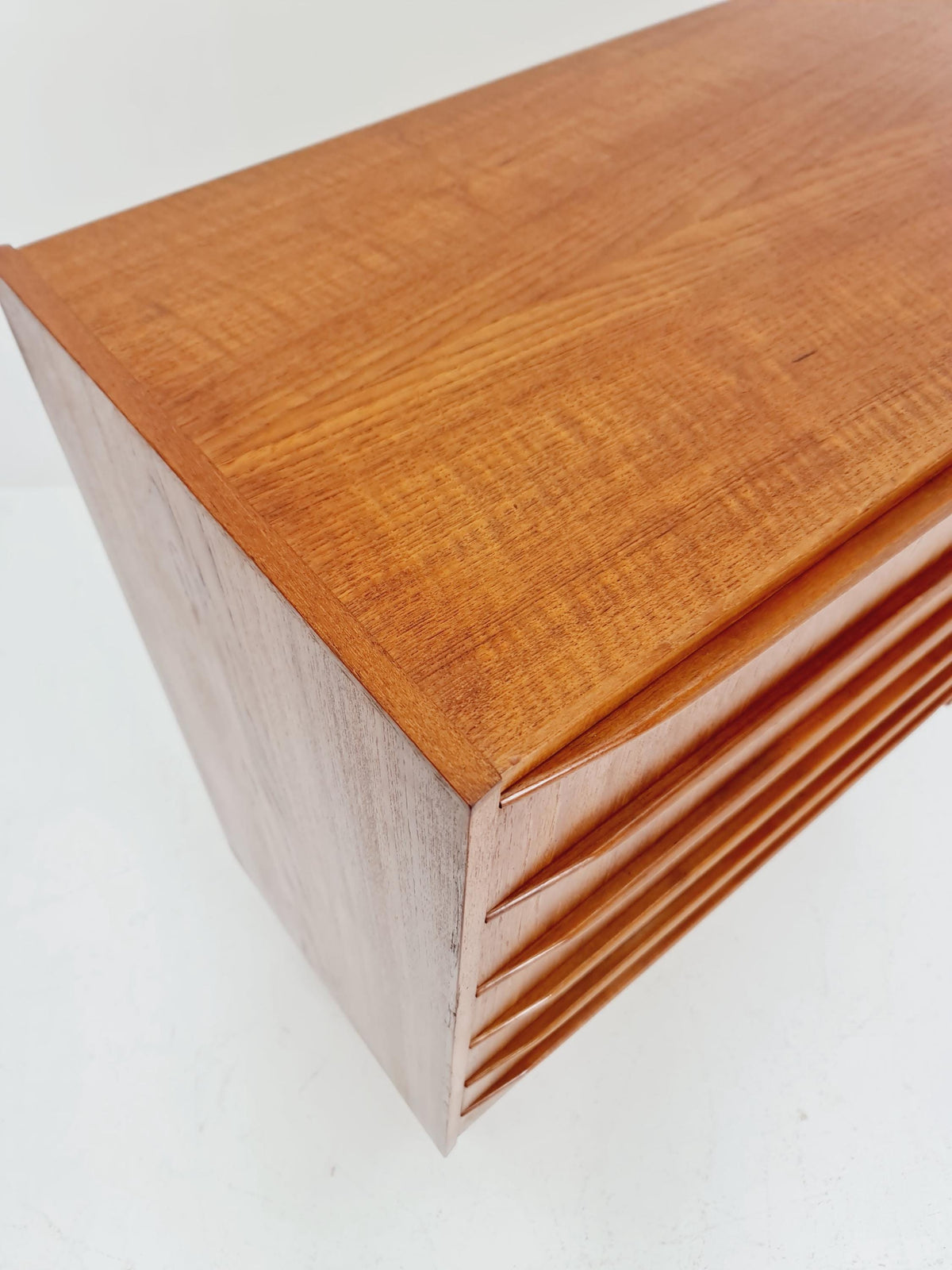 Midcentury danish design chest of drawers By Tylvad Hansen 1960s