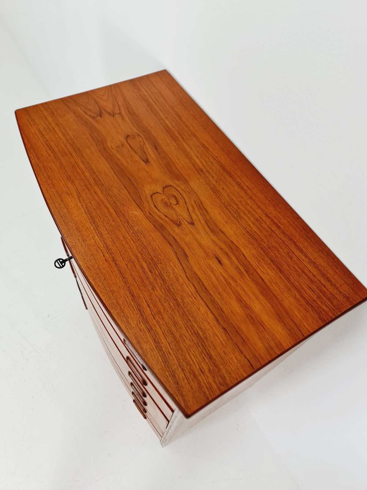 Midcentury danish design chest of drawers tallboy 1960s