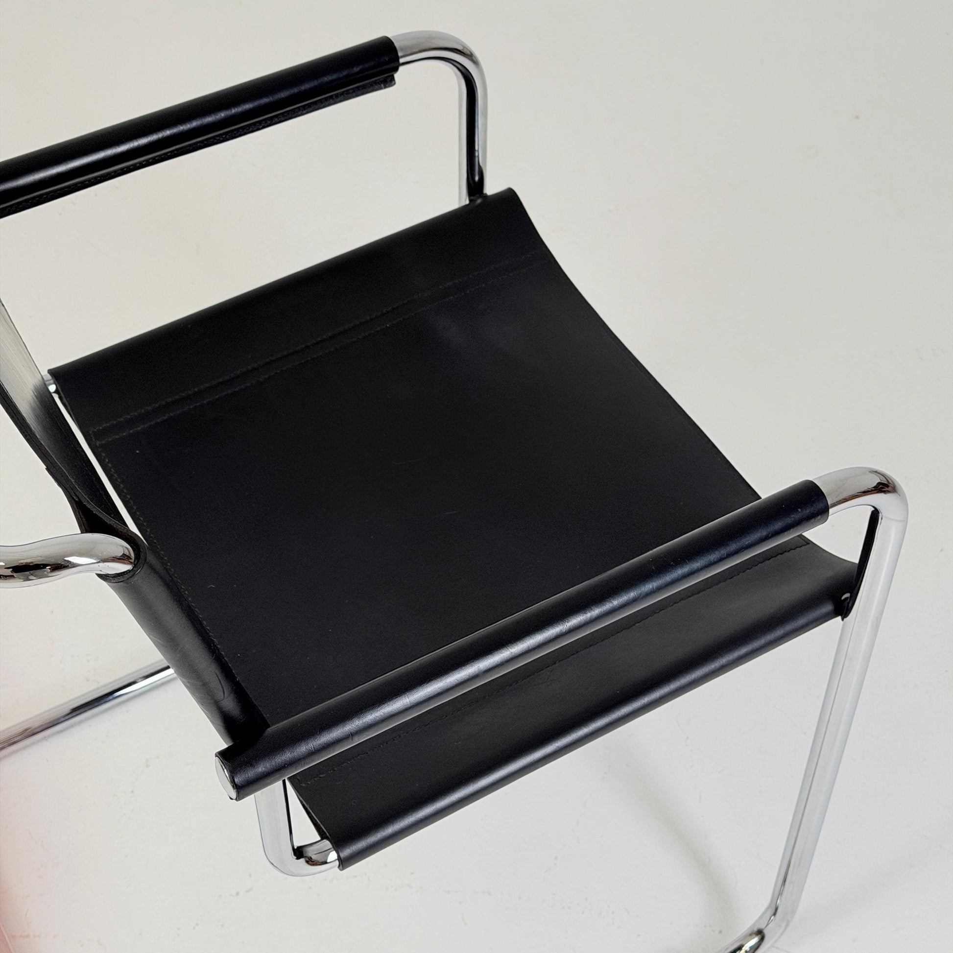 1 of 25 Mid Century Bauhaus S34 Cantilever Armchair by Mart Stam for Italia Mobilia, Black Leather & Chrome, Italy 1980s