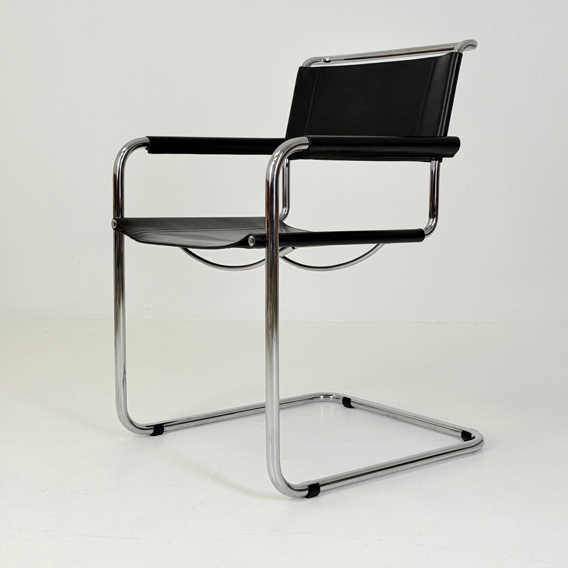 1 of 25 Mid Century Bauhaus S34 Cantilever Armchair by Mart Stam for Italia Mobilia, Black Leather & Chrome, Italy 1980s