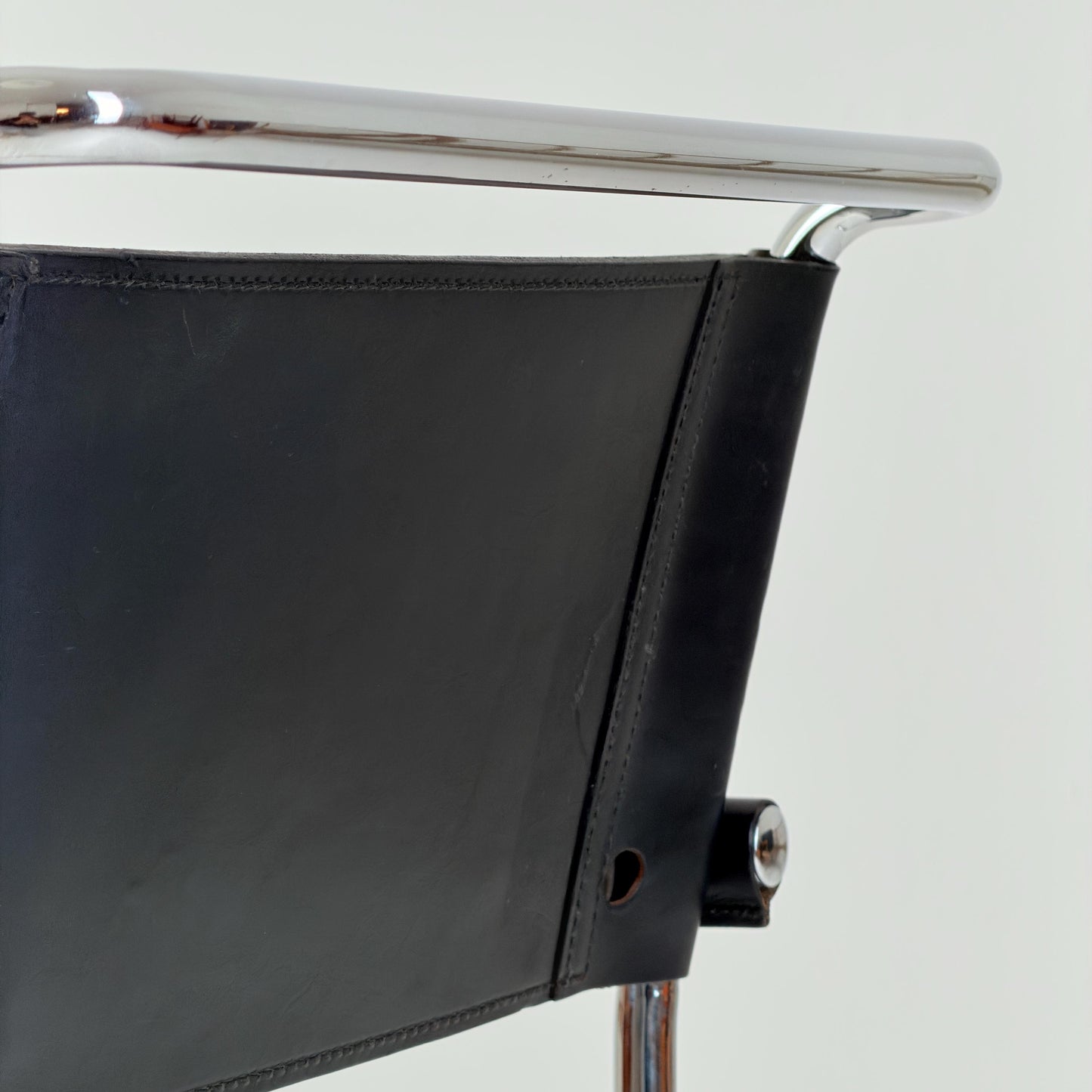 1 of 25 Mid Century Bauhaus S34 Cantilever Armchair by Mart Stam for Italia Mobilia, Black Leather & Chrome, Italy 1980s