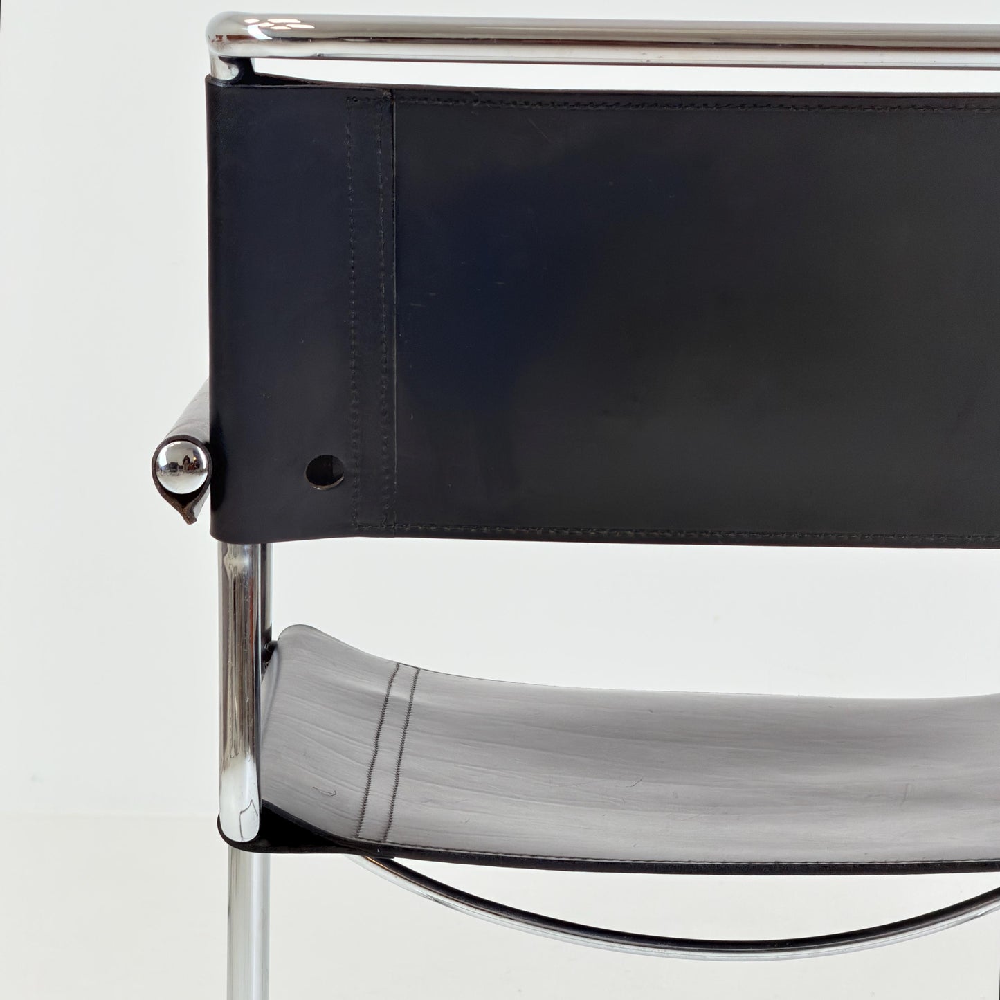 1 of 25 Mid Century Bauhaus S34 Cantilever Armchair by Mart Stam for Italia Mobilia, Black Leather & Chrome, Italy 1980s