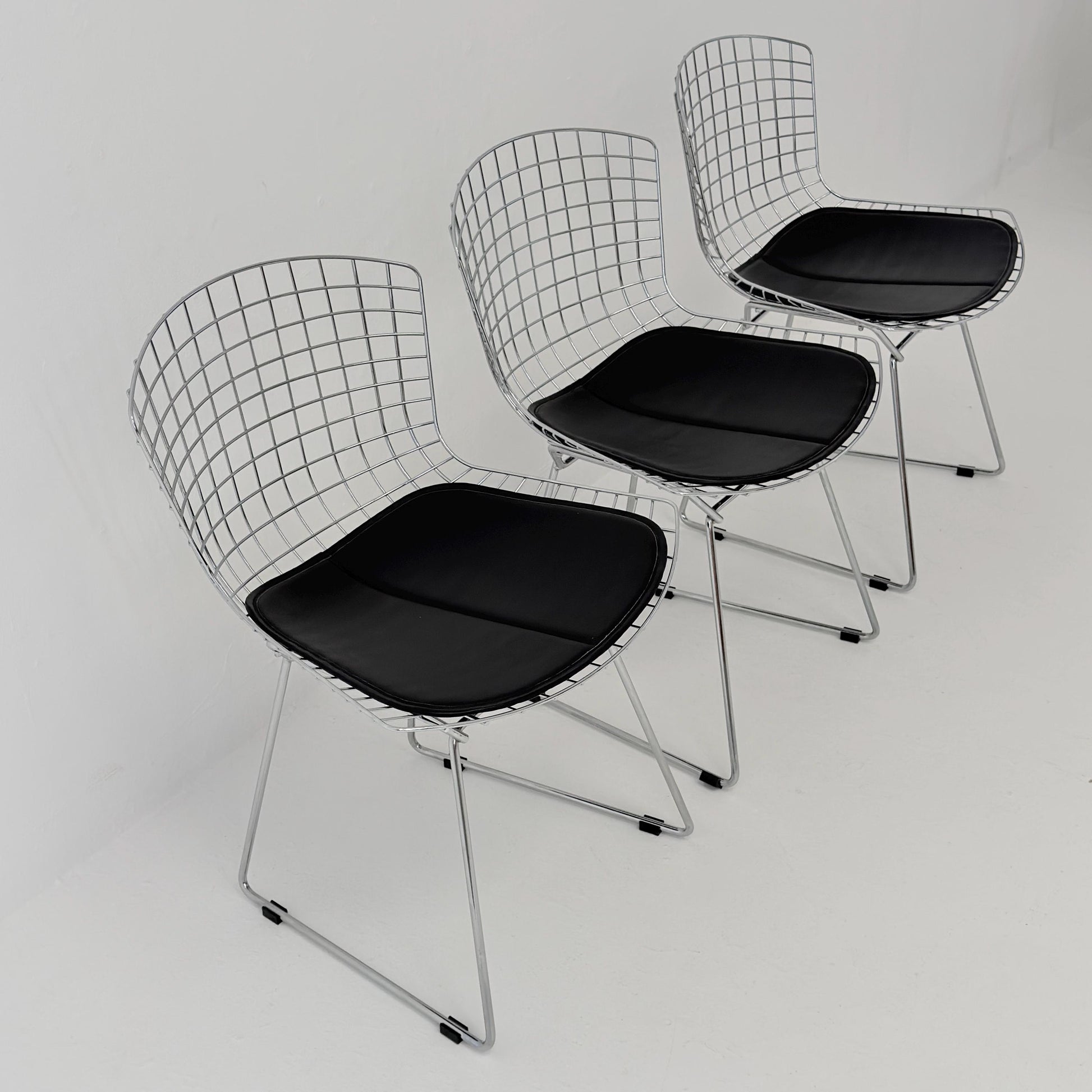 1 of 3 Mid Century Wire Chrom side Chair by Harry Bertoia , 1980s Germany