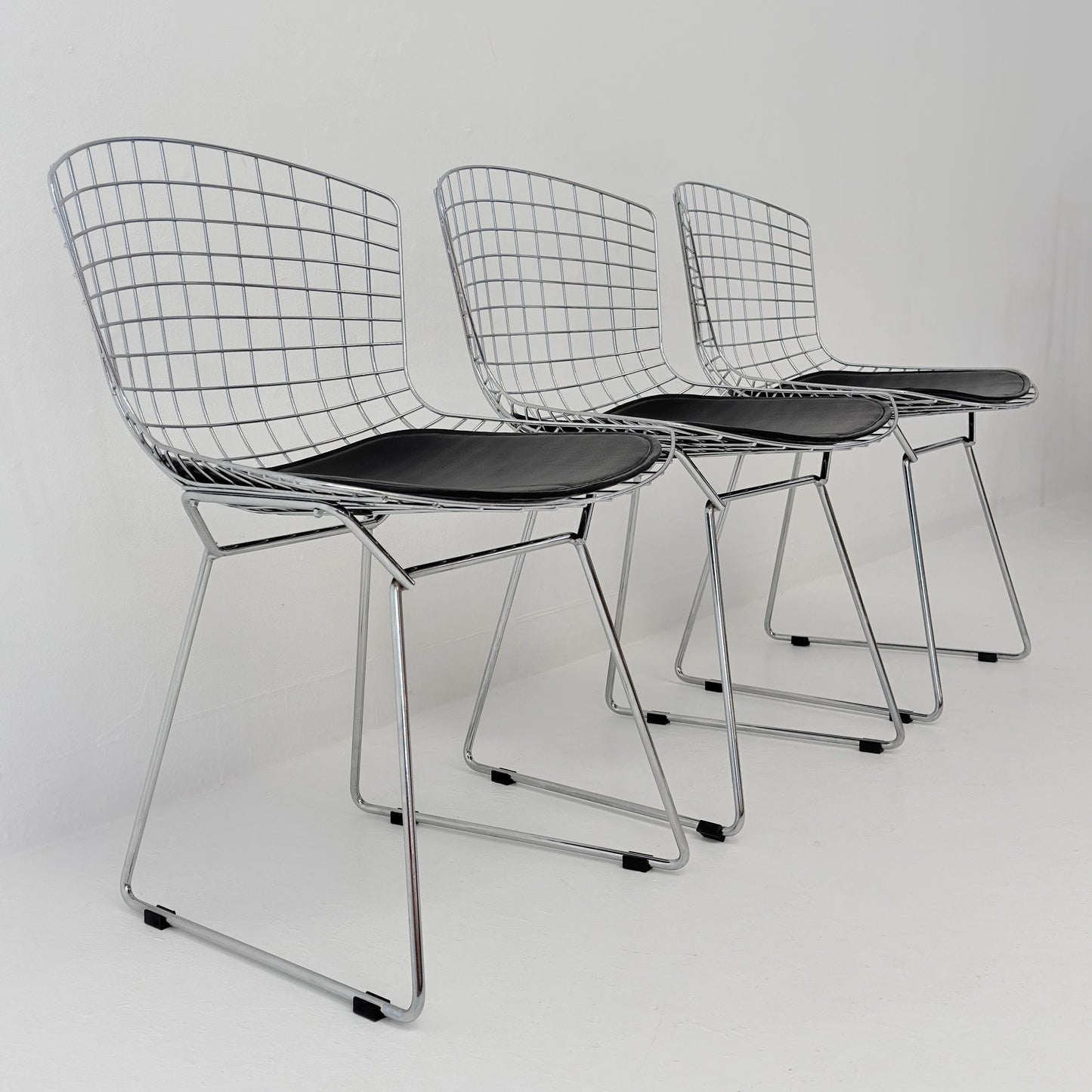 1 of 3 Mid Century Wire Chrom side Chair by Harry Bertoia , 1980s Germany