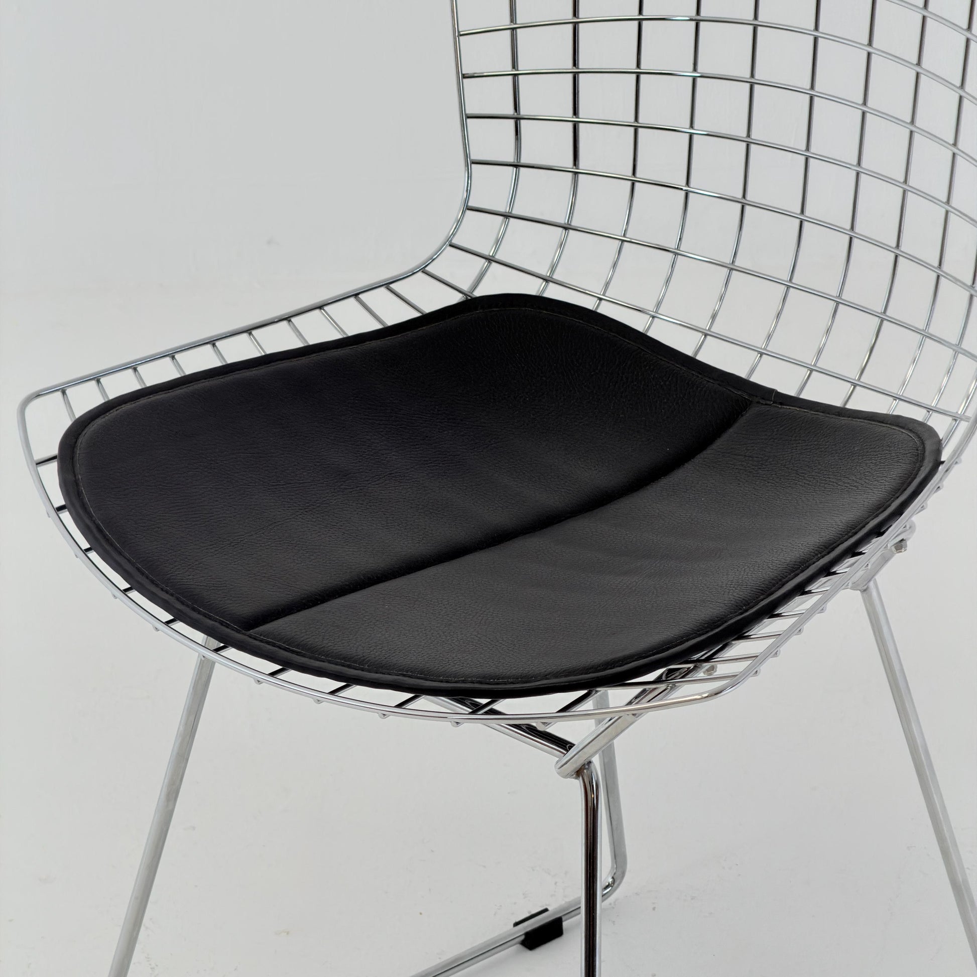 1 of 3 Mid Century Wire Chrom side Chair by Harry Bertoia , 1980s Germany