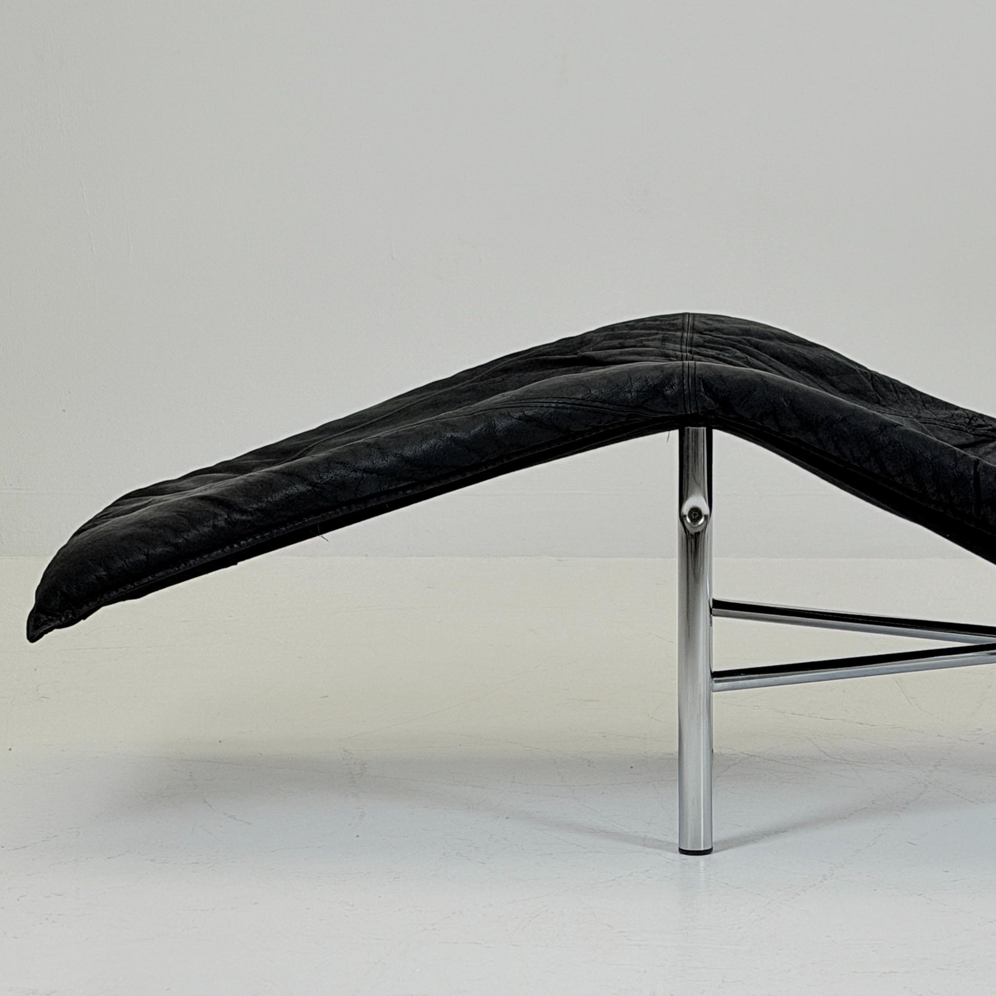 Post Modern Tord Björklund “Skye” Chaise Lounge for Ikea, Sweden, circa 1970s