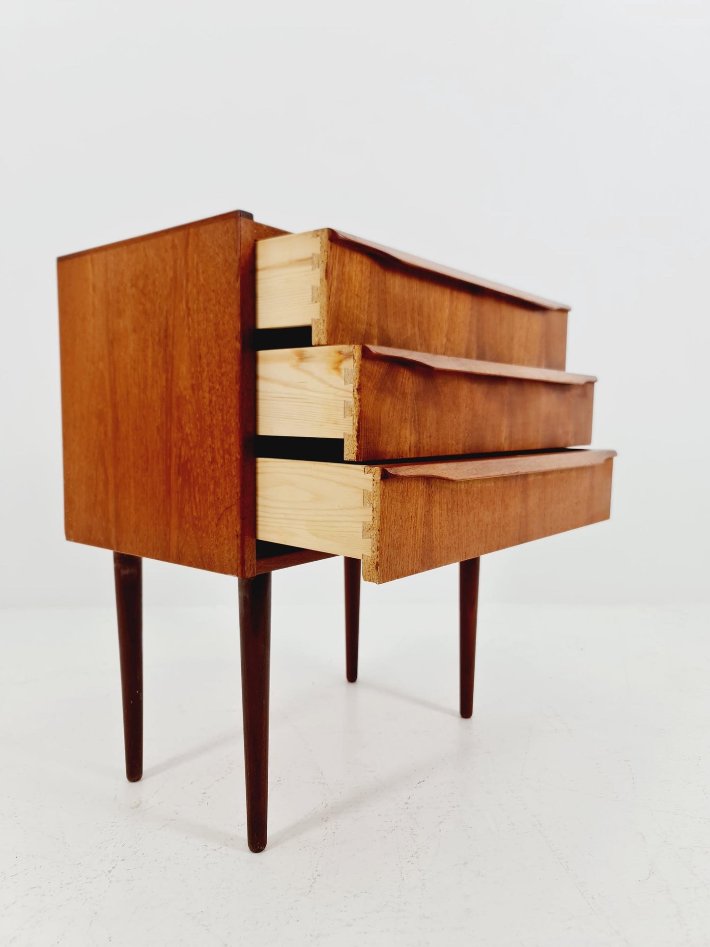 Midcentury danish drawer dresser /3 drawers 1960s