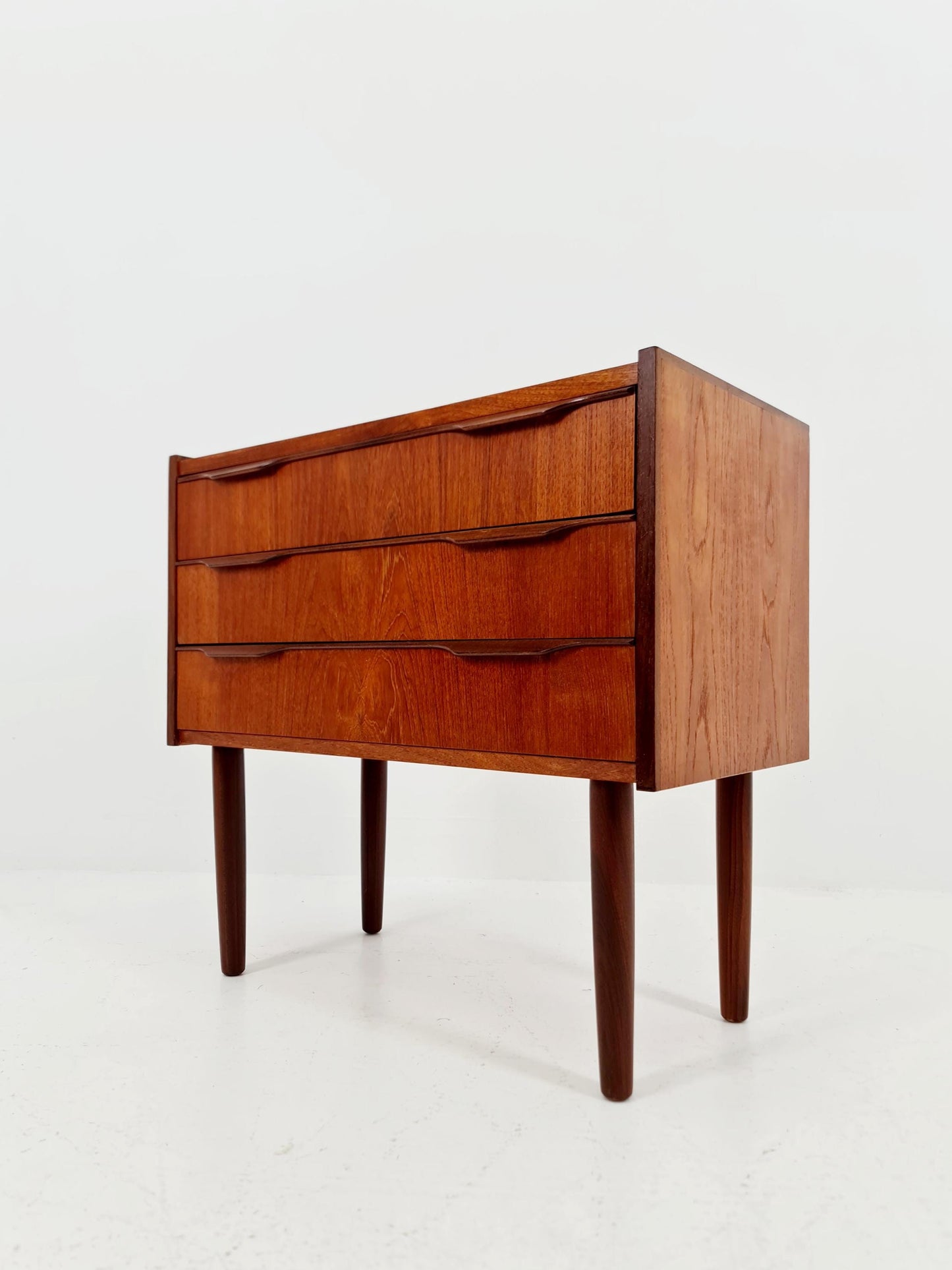Midcentury danish drawer dresser /3 drawers 1960s