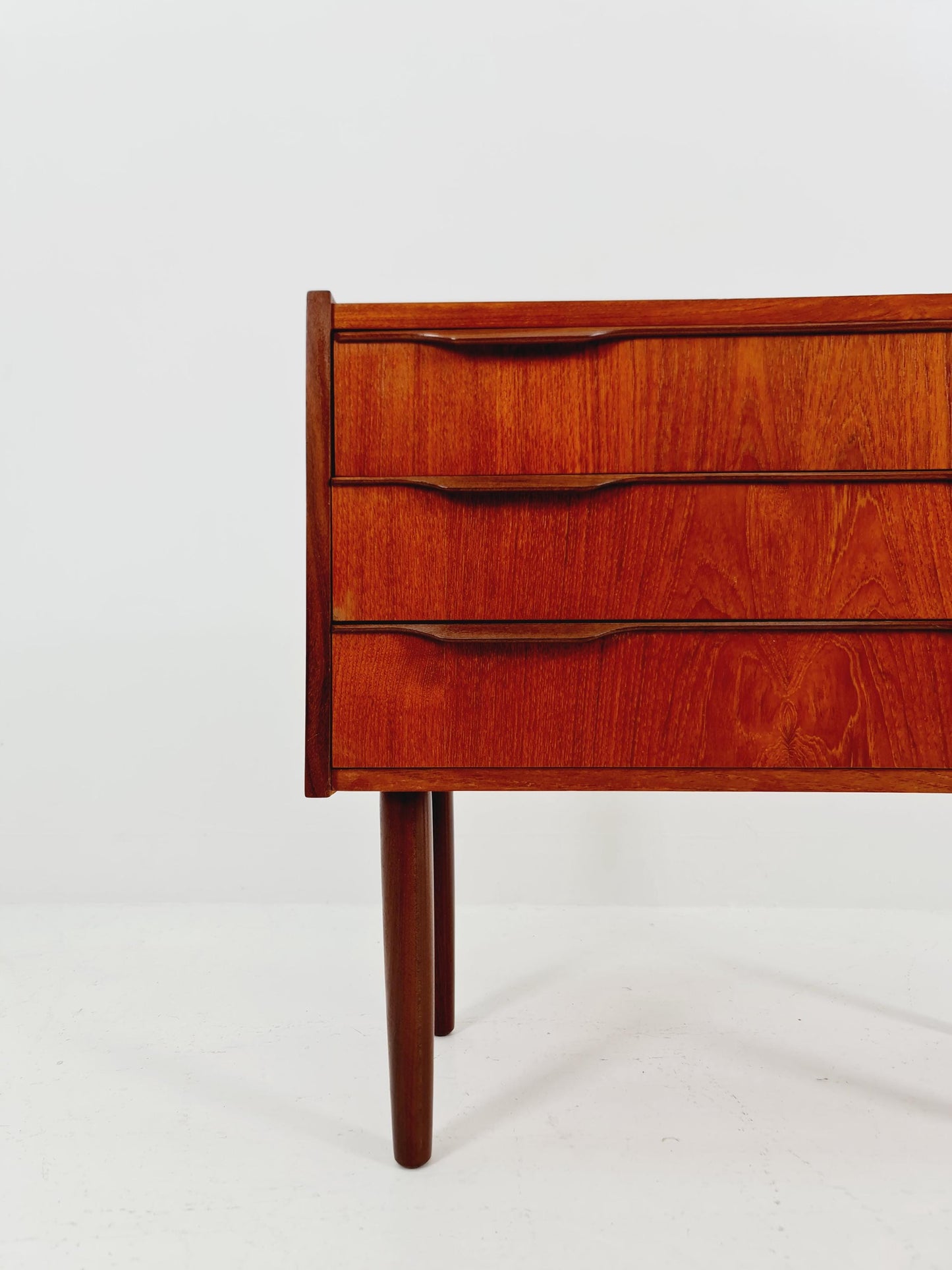 Midcentury danish drawer dresser /3 drawers 1960s
