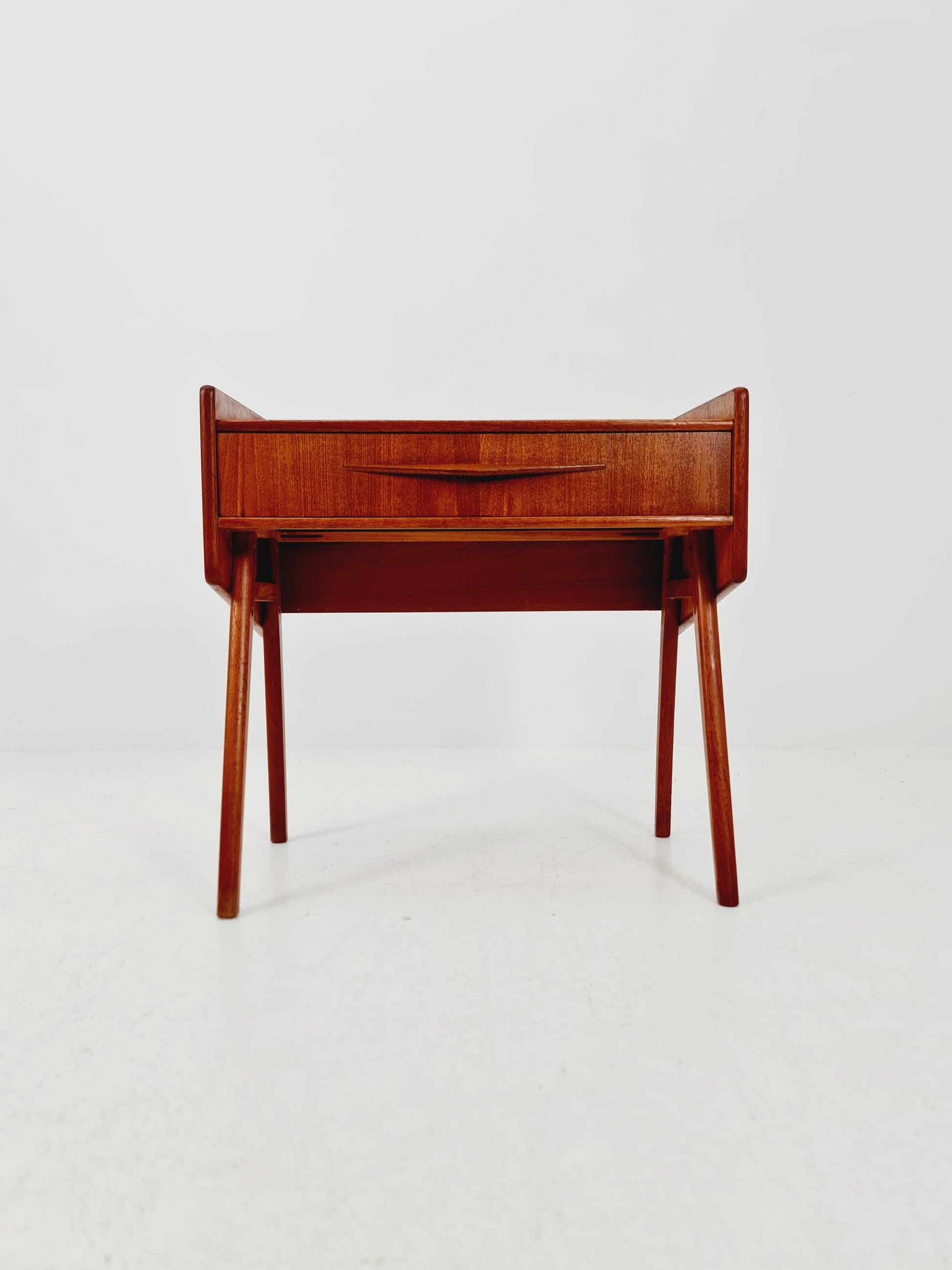 Midcentury Danish teak vintage Side table/ Bedside table/ Night stand, 1960s