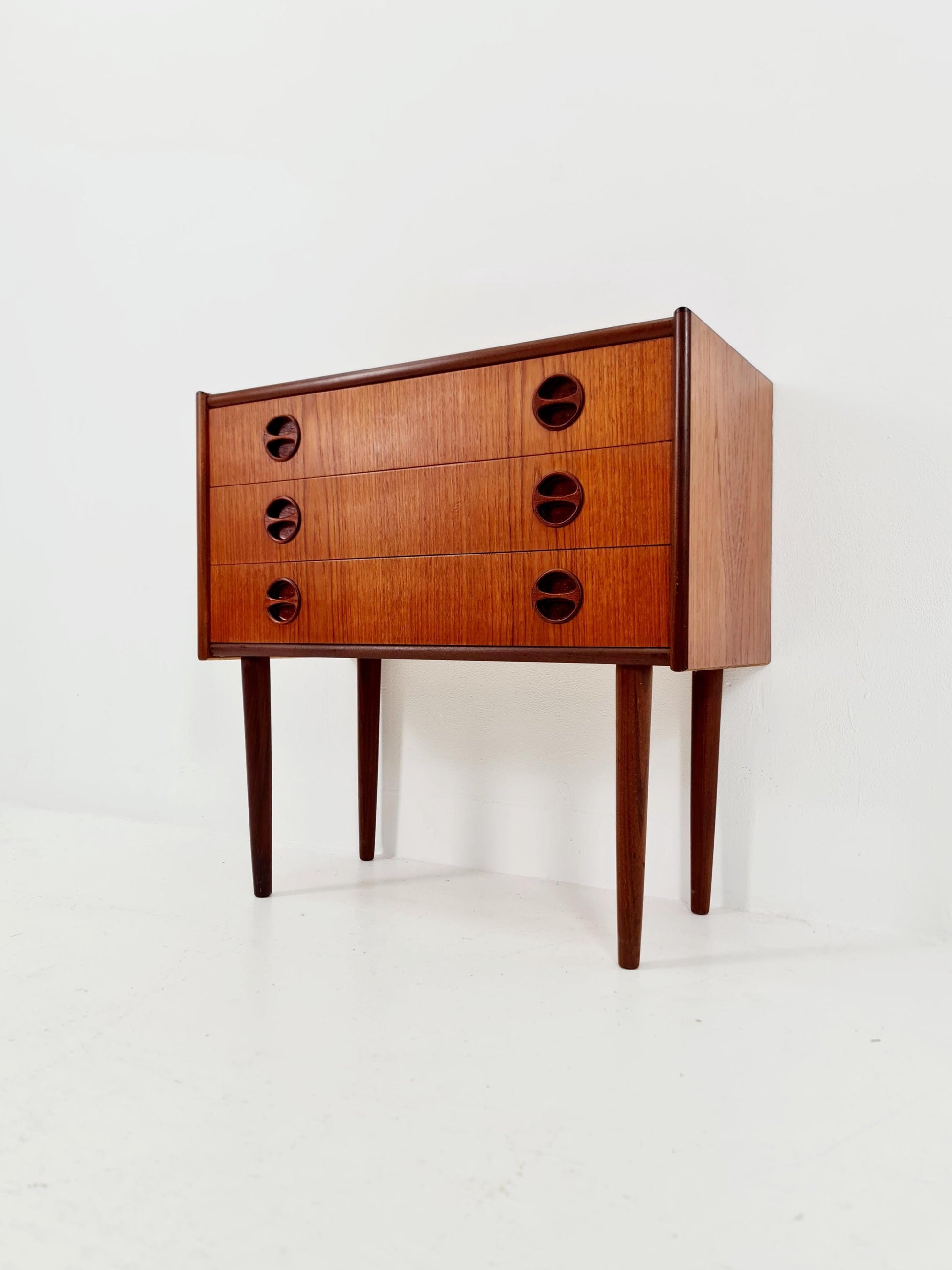 Midcentury danish drawer dresser /3 drawers 1960s