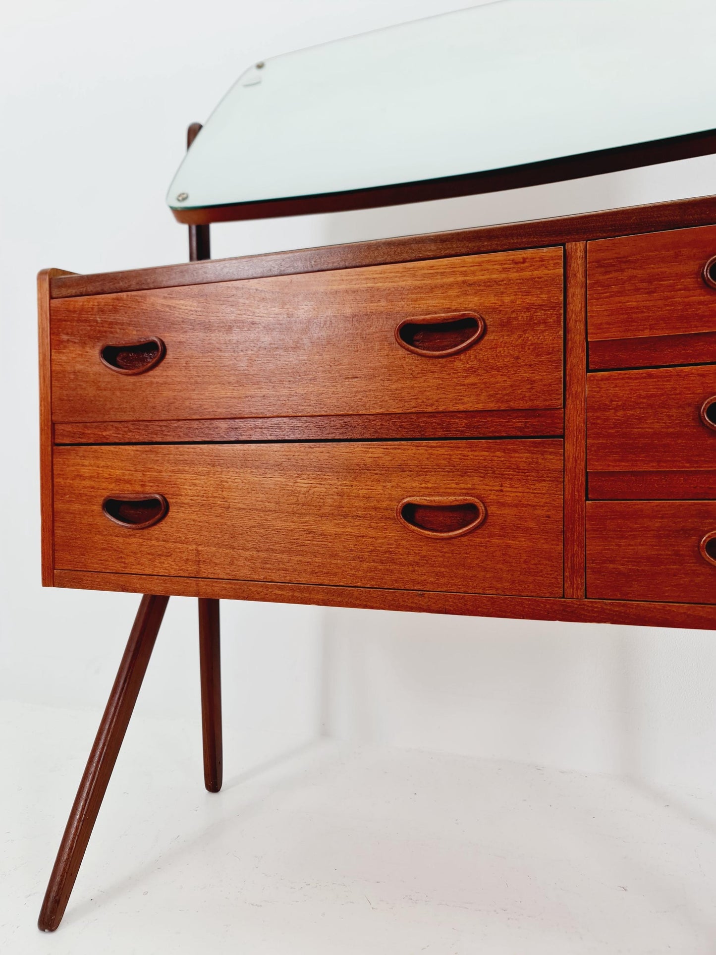 Rare Mid Century Modern Danish Teak vanity table/ make up table by G&T, 1960