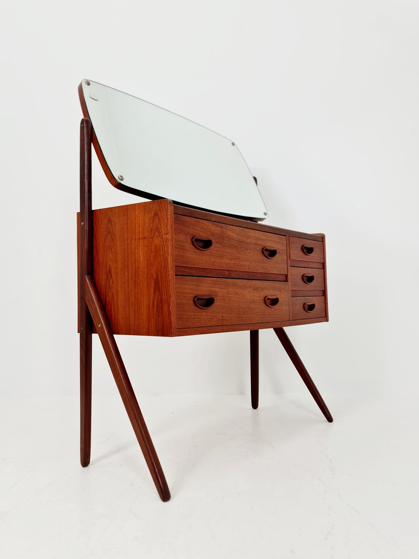 Rare Mid Century Modern Danish Teak vanity table/ make up table by G&T, 1960