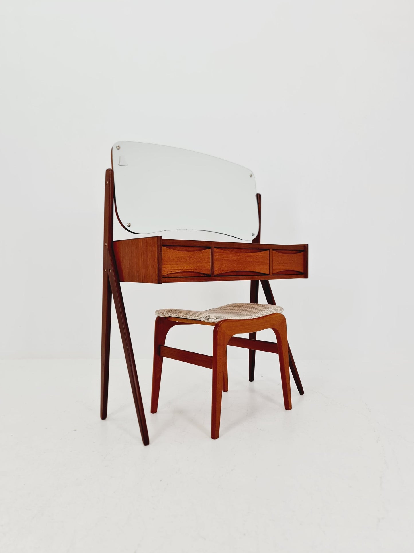 Rare Mid Century Modern Danish Teak vanity table/ make up table by Arne Vodder for Olholm , 1960