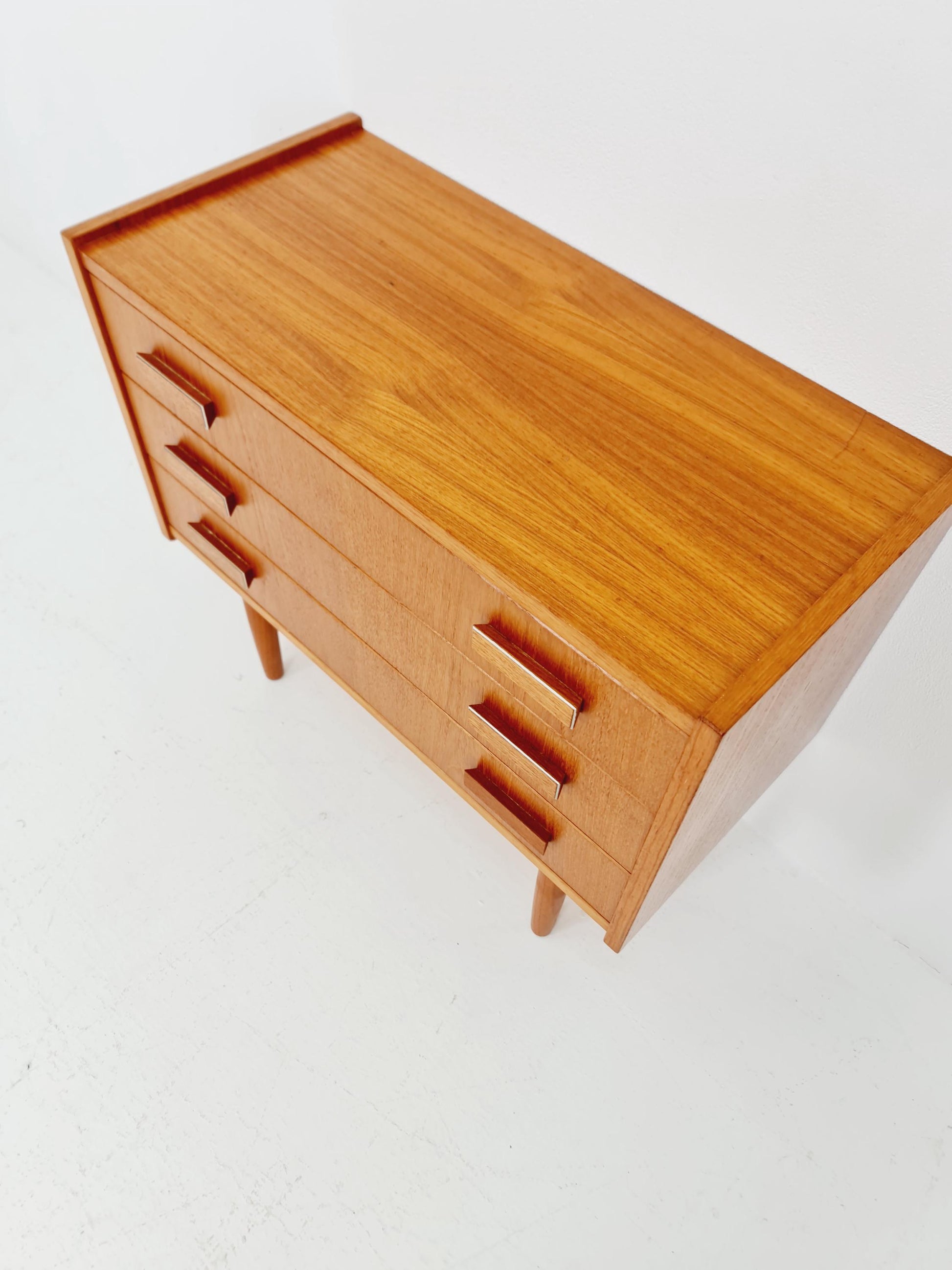 Midcentury danish drawer dresser /3 drawers By Ejsing Möbelfabrik A/S 1960s