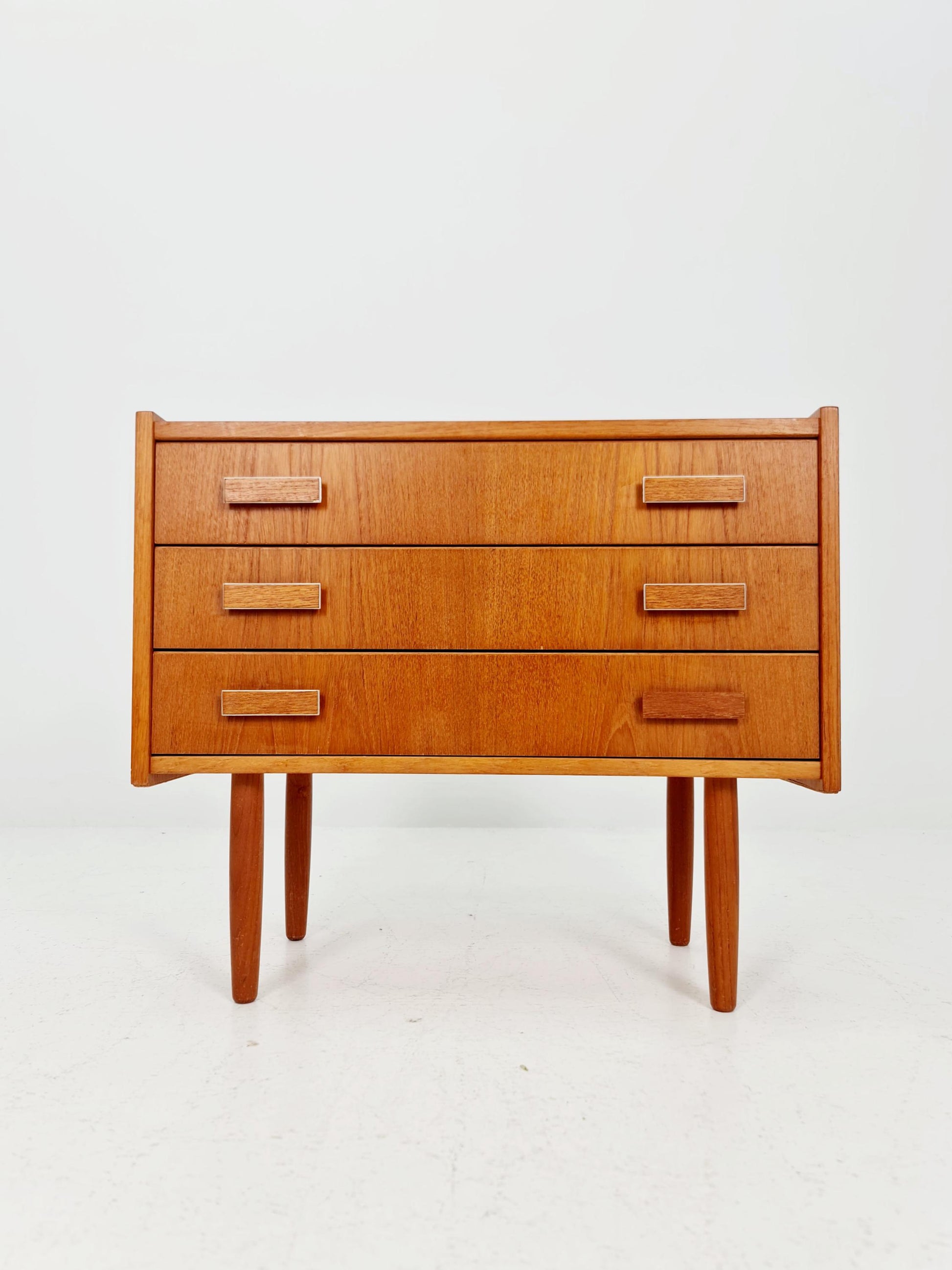 Midcentury danish drawer dresser /3 drawers By Ejsing Möbelfabrik A/S 1960s