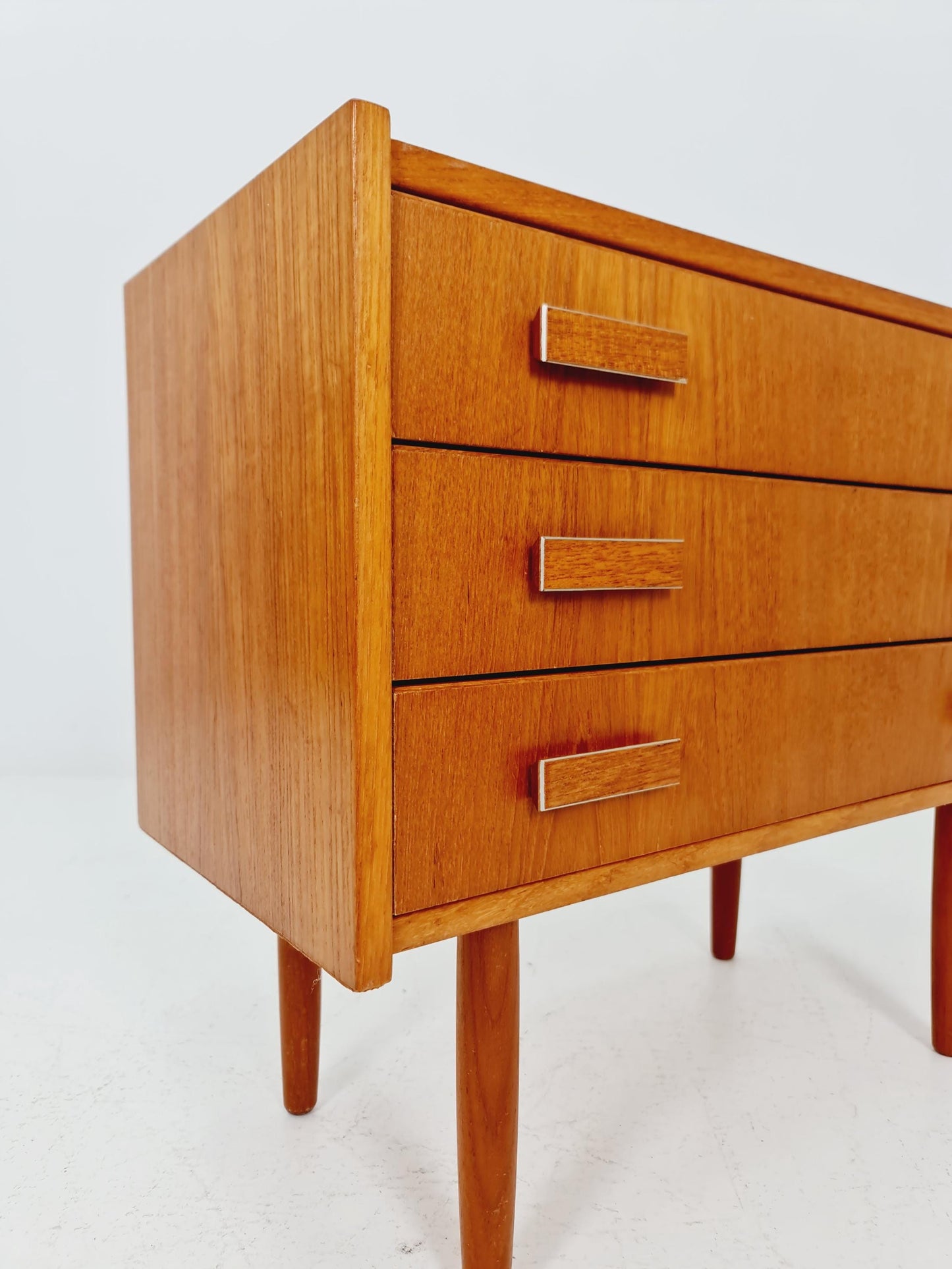 Midcentury danish drawer dresser /3 drawers By Ejsing Möbelfabrik A/S 1960s