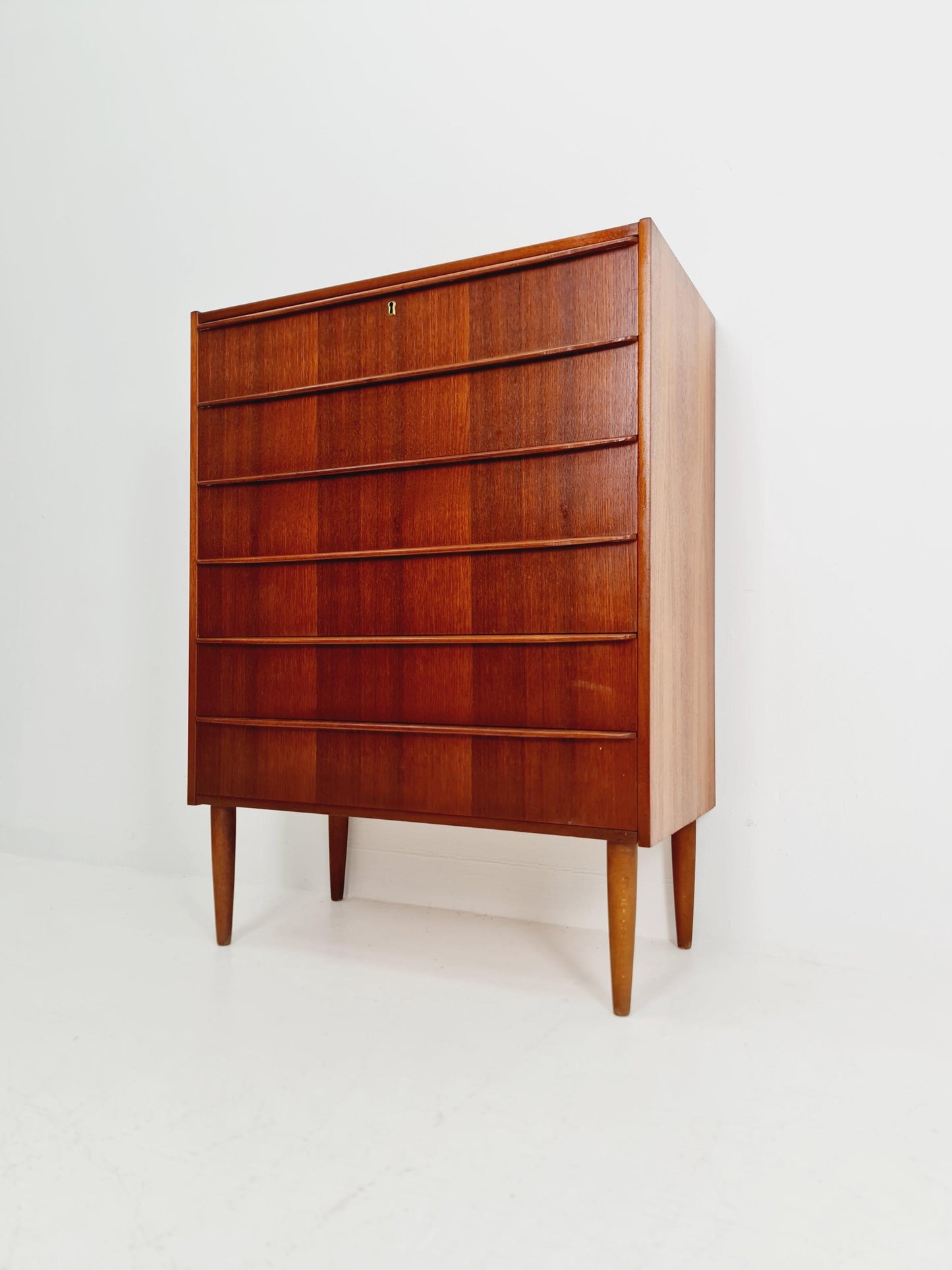 Midcentury danish design chest of drawers / drawer dresser /6 drawers cabinet By Ejsing Möbelfabrik 1960s