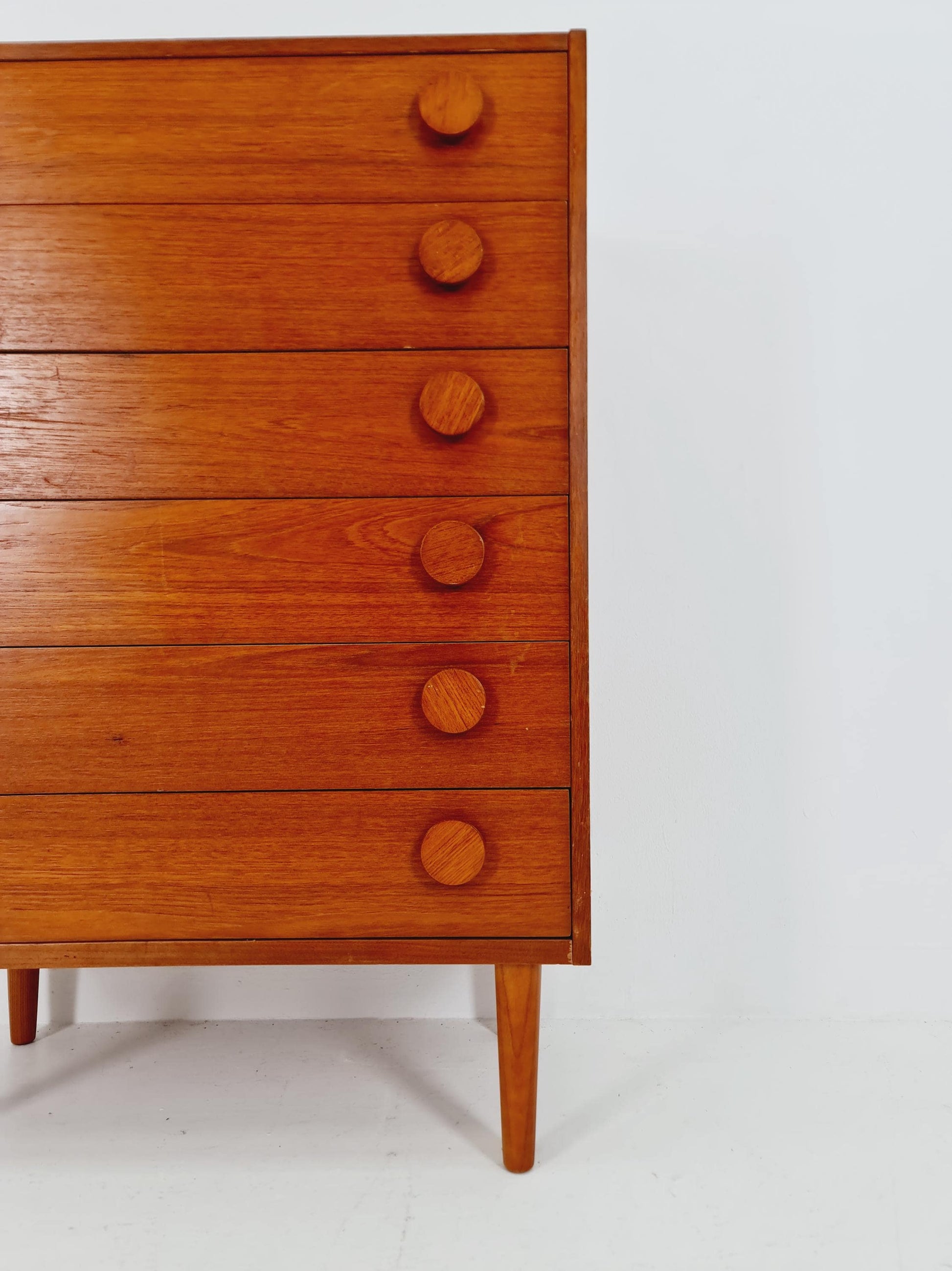 Midcentury danish design chest of drawers / drawer dresser /6 drawers cabinet By Ejsing Möbelfabrik 1960s