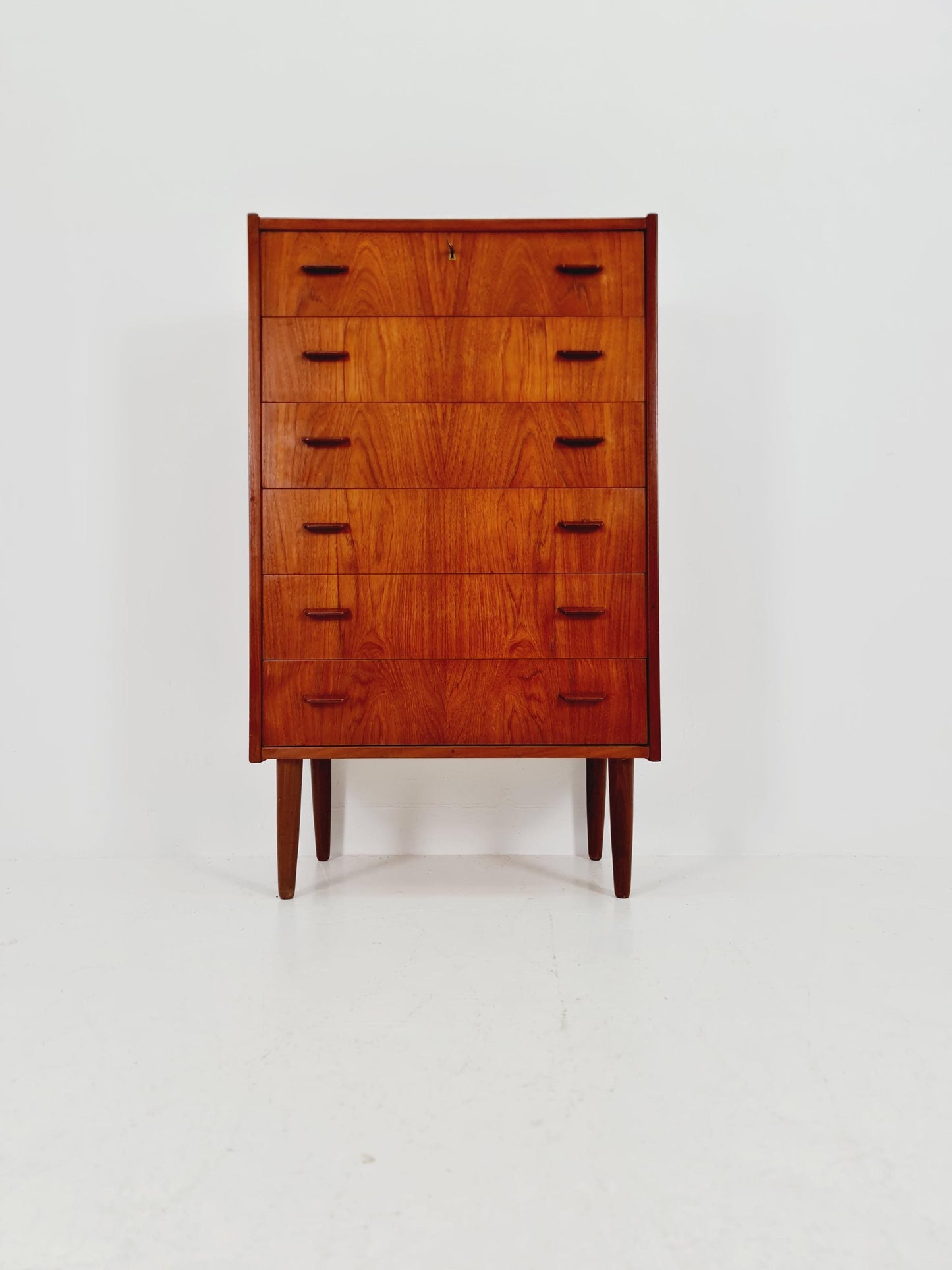 Midcentury danish design chest of drawers / drawer dresser /6 drawers cabinet By Ejsing Möbelfabrik 1960s