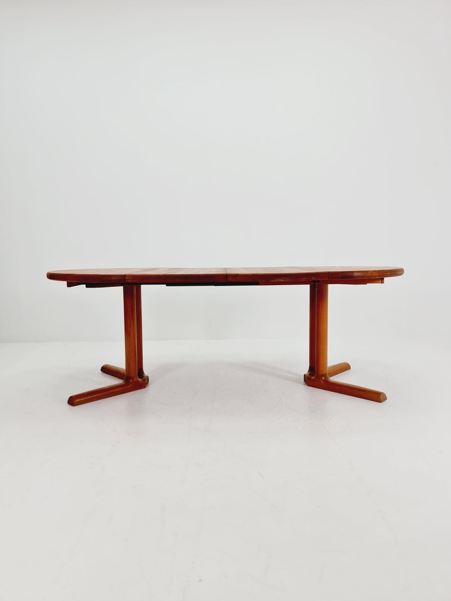 Mid century extendable Danish Modern Solid Teak XXL dining table by Dyrlund MöbelFabrik , 1970s