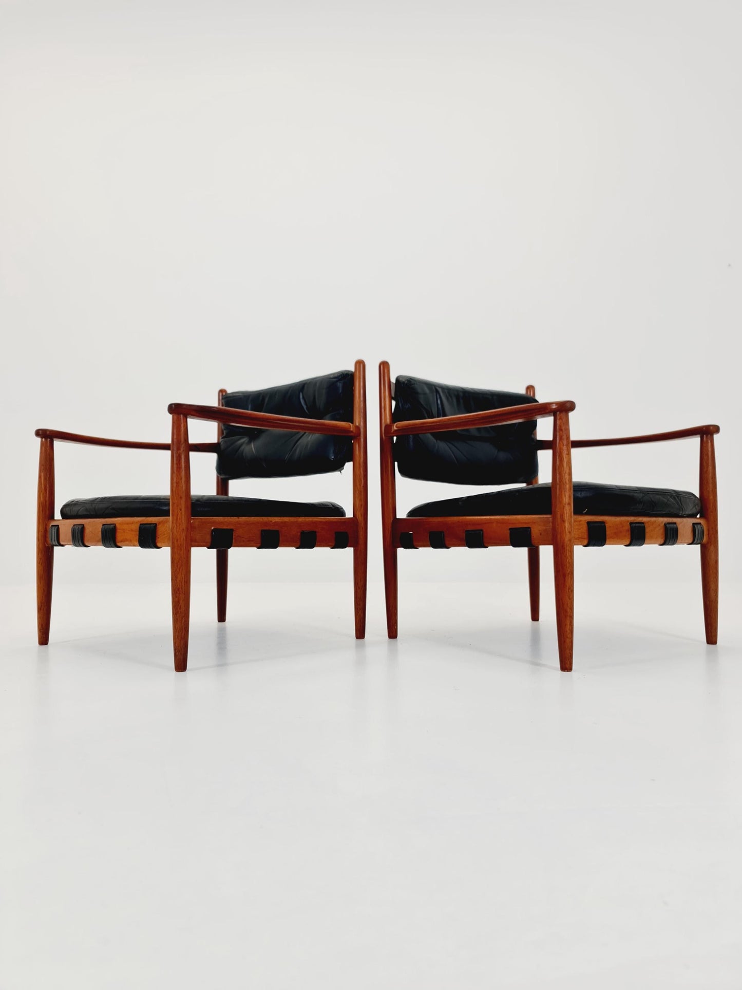 Mid-Century Modern Arm Chairs by Sven Ellekaer for Coja 1960s Set of 2