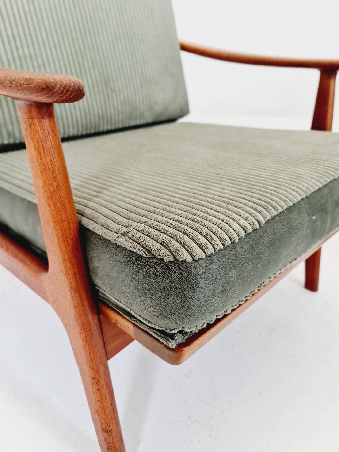 Mid century easy lounge chairs Denmark 1960s, Set of 2