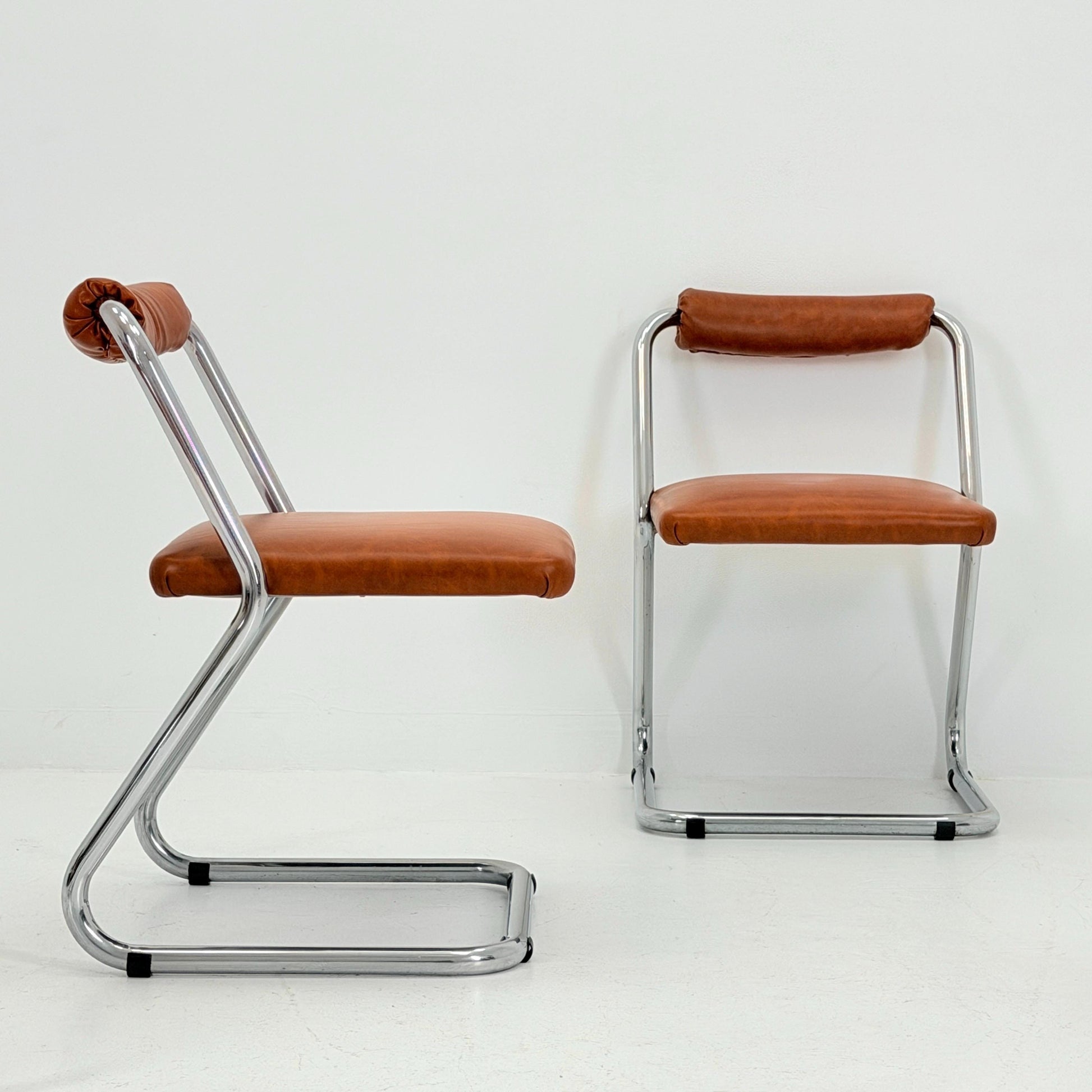 Rare Set of 4 Mid-Century Modern Italian Dining Chairs by Giotto Stoppino, 1980s