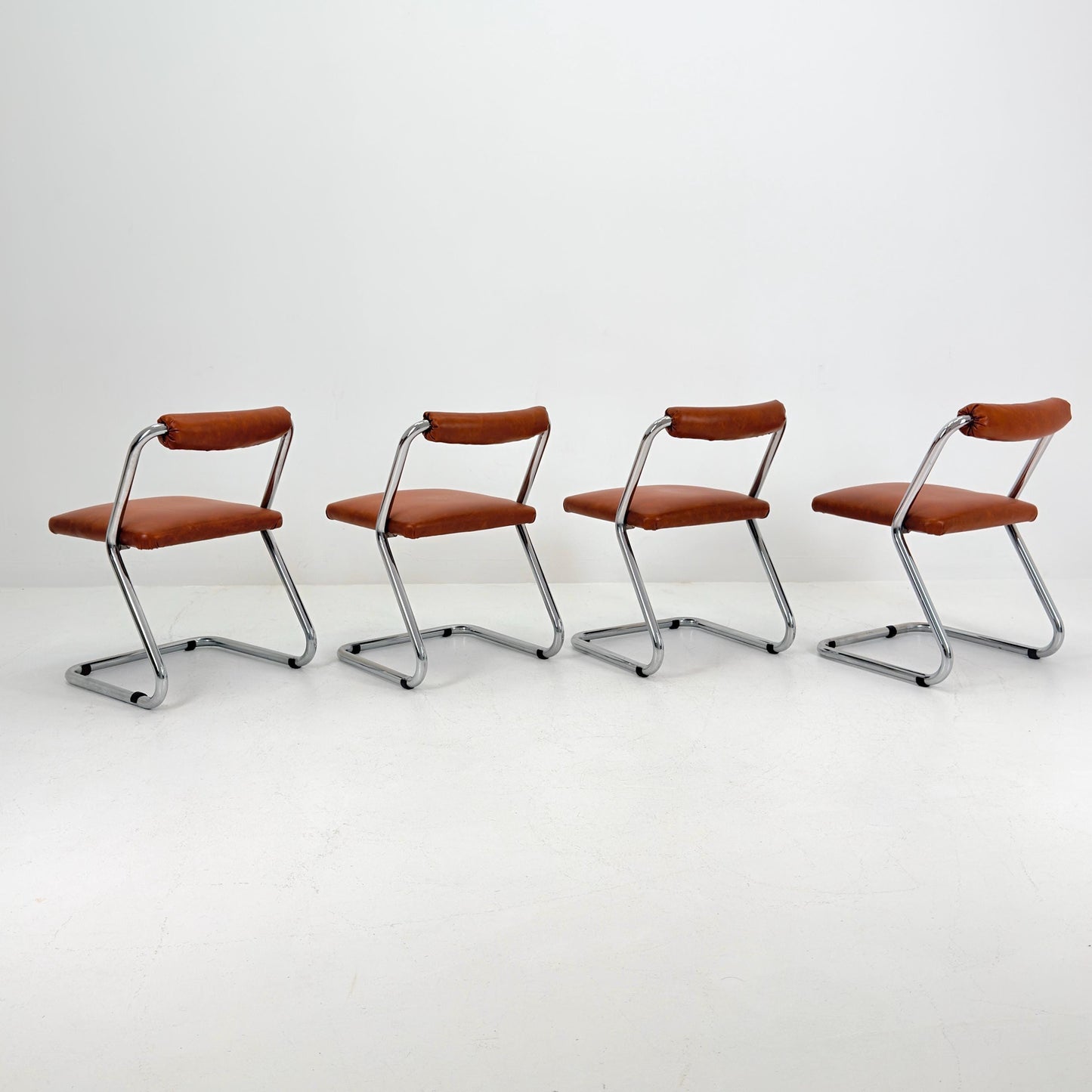 Rare Set of 4 Mid-Century Modern Italian Dining Chairs by Giotto Stoppino, 1980s