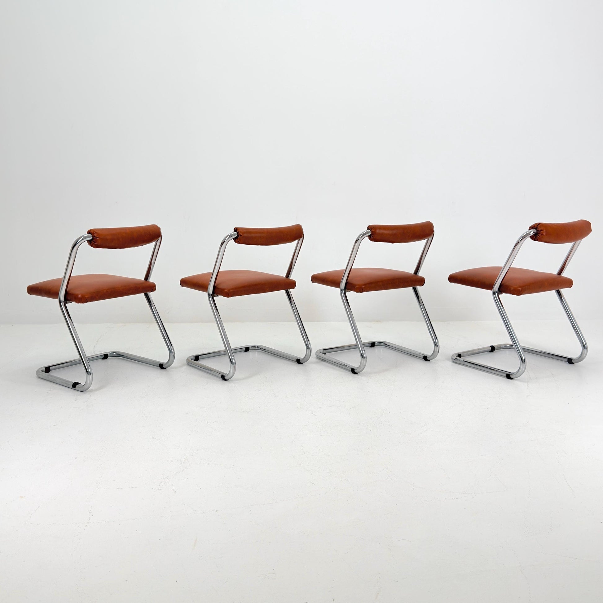 Rare Set of 4 Mid-Century Modern Italian Dining Chairs by Giotto Stoppino, 1980s