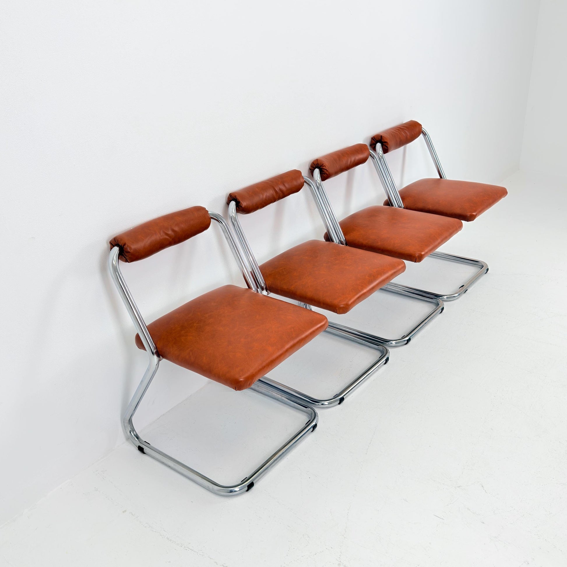 Rare Set of 4 Mid-Century Modern Italian Dining Chairs by Giotto Stoppino, 1980s