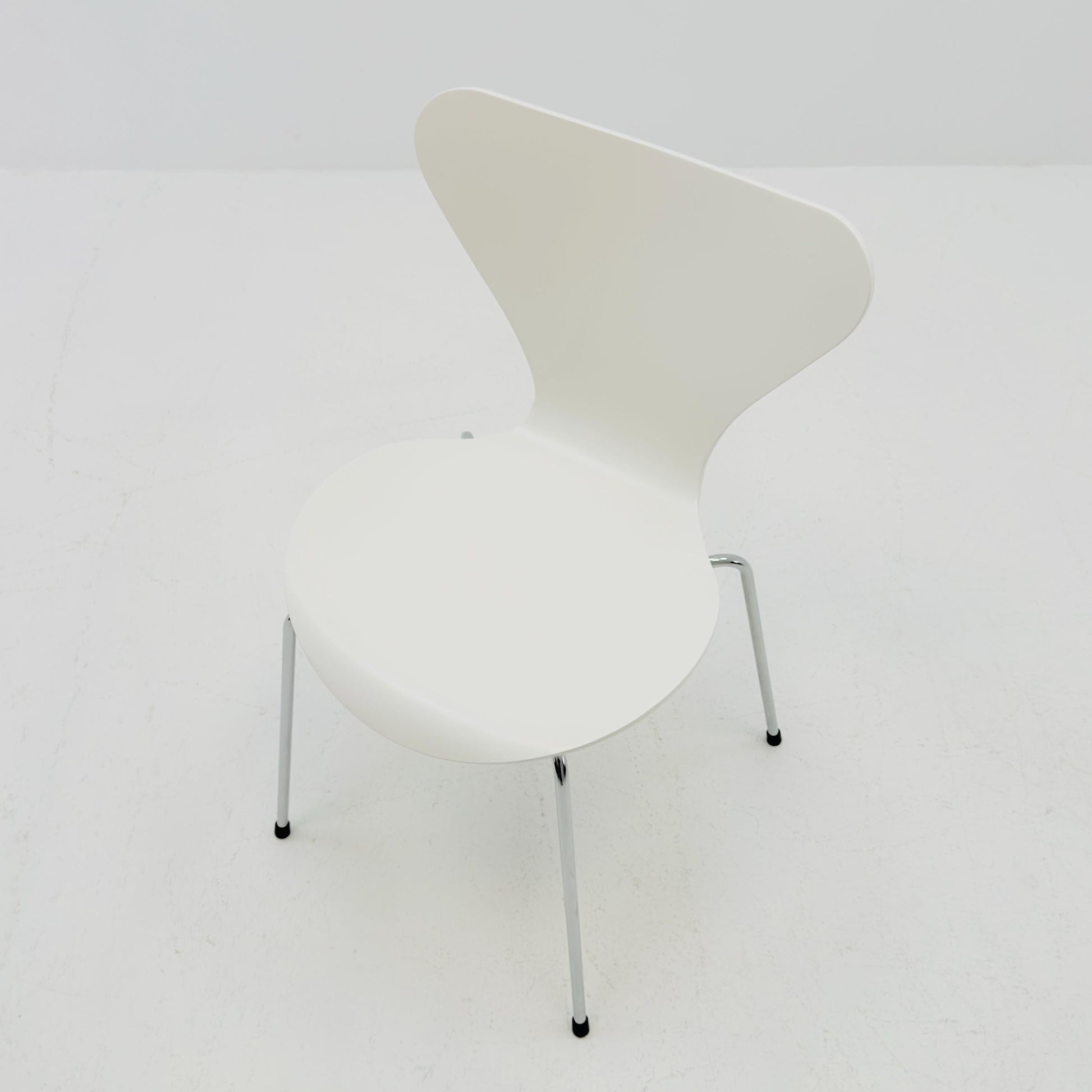 Mid century 3107 Butterfly Chair by Arne Jacobsen for Fritz Hansen, Denmark, 2000s