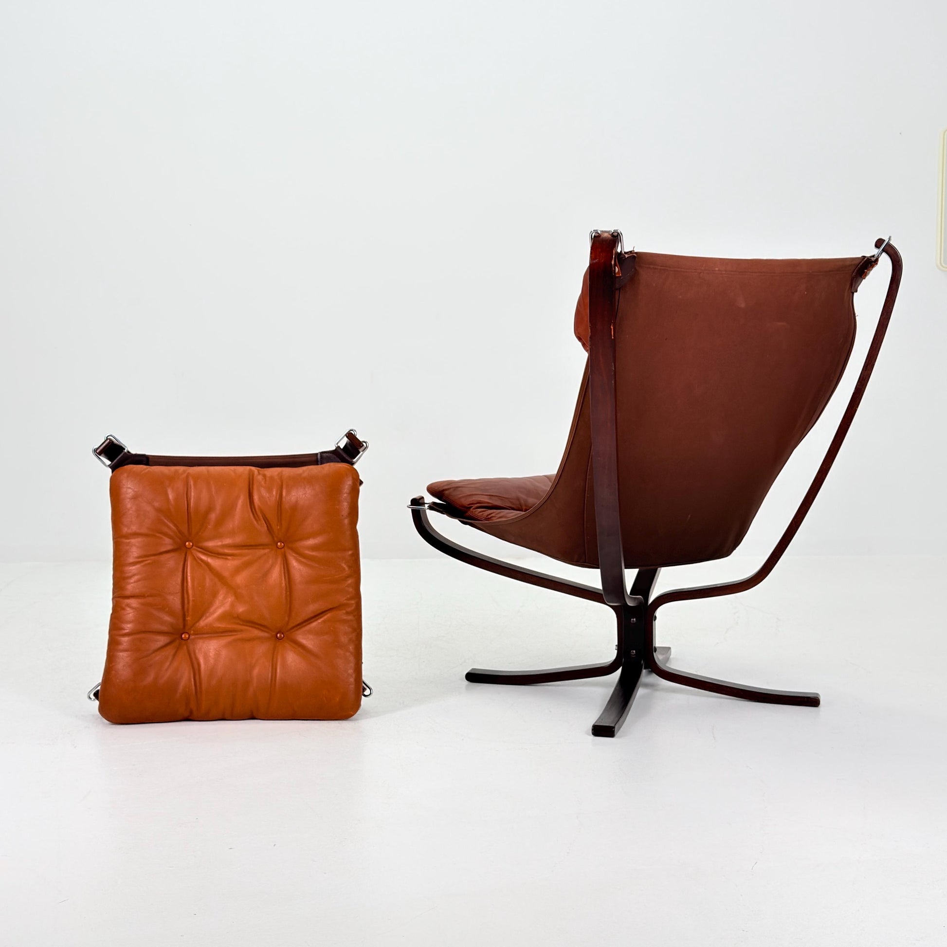 Mid century Falcon Lounge chair and footstool by Sigurd Ressell for Vatne Møbler, 1970s, set of 2