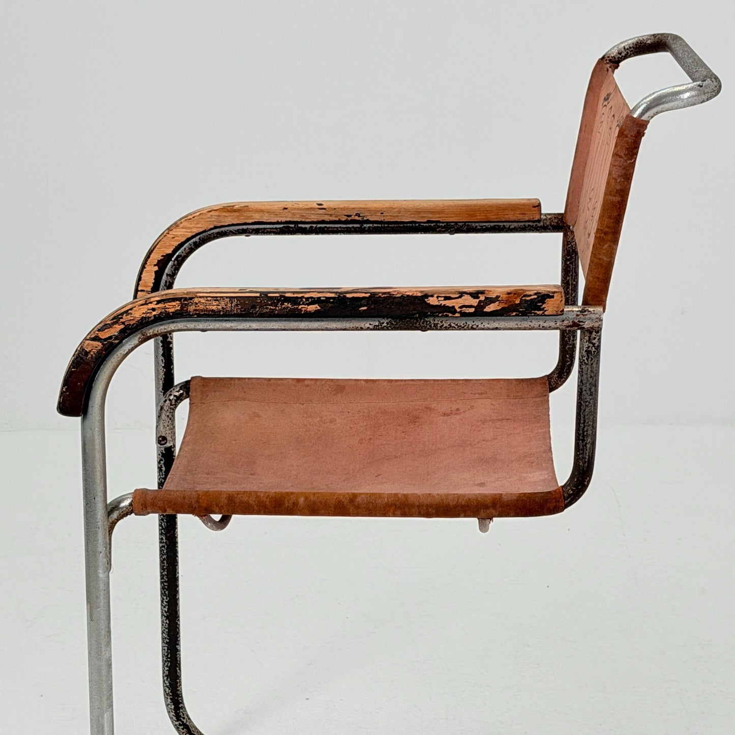Rare Original Marcel Breuer B34 Bauhaus armChair for Gebrüder Thonet Austria 1930s