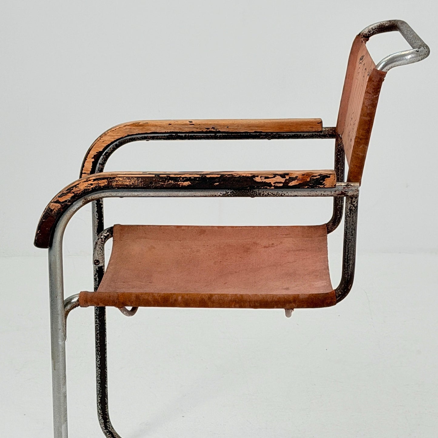 Rare Original Marcel Breuer B34 Bauhaus armChair for Gebrüder Thonet Austria 1930s