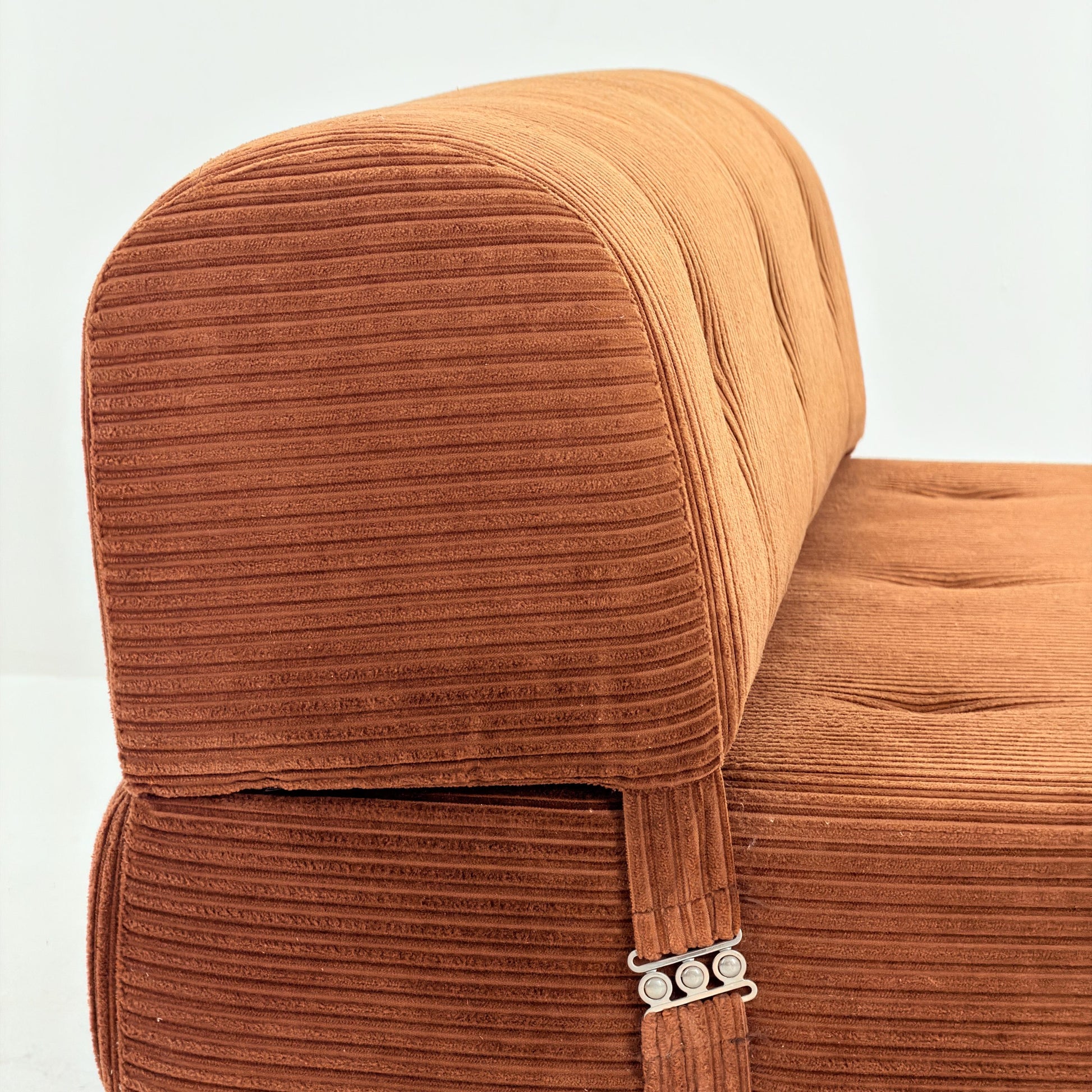 Mid Century Space Age brown velvet cord day bed / Lounge Sofa-Bed by IKEA, Sweden | 1980s
