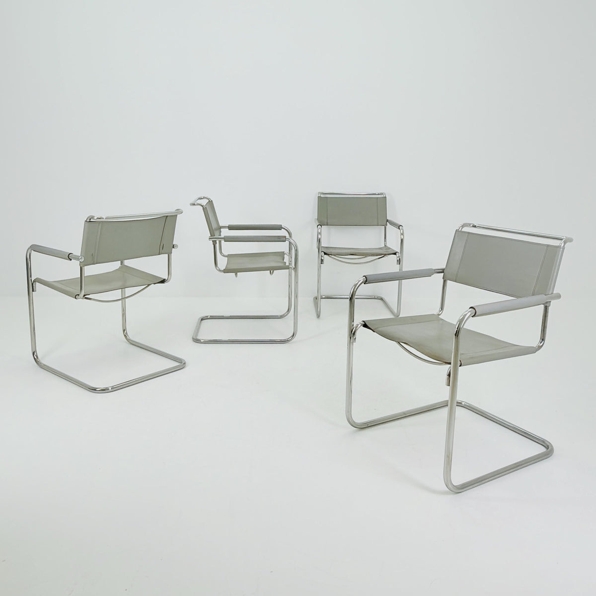 Set of 4 Iconic gray Leather S34 Cantilever Chairs by Mart Stam for Thonet – Bauhaus Design, 1980s Germany