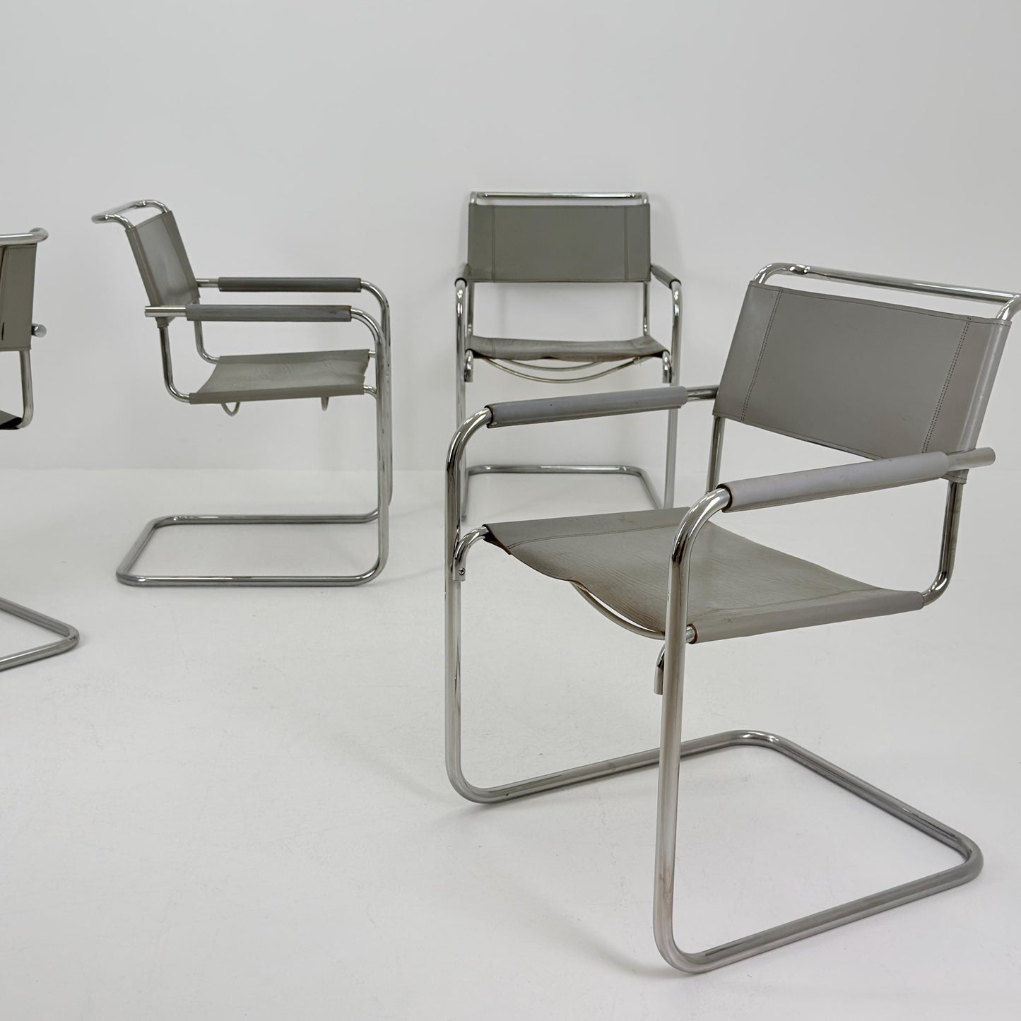 Set of 4 Iconic gray Leather S34 Cantilever Chairs by Mart Stam for Thonet – Bauhaus Design, 1980s Germany