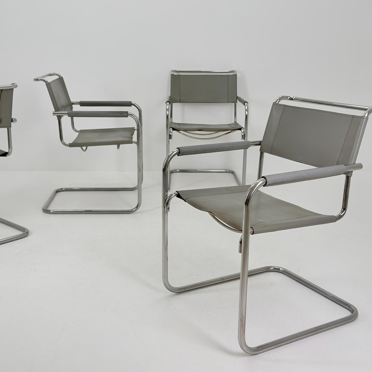 Set of 4 Iconic gray Leather S34 Cantilever Chairs by Mart Stam for Thonet – Bauhaus Design, 1980s Germany