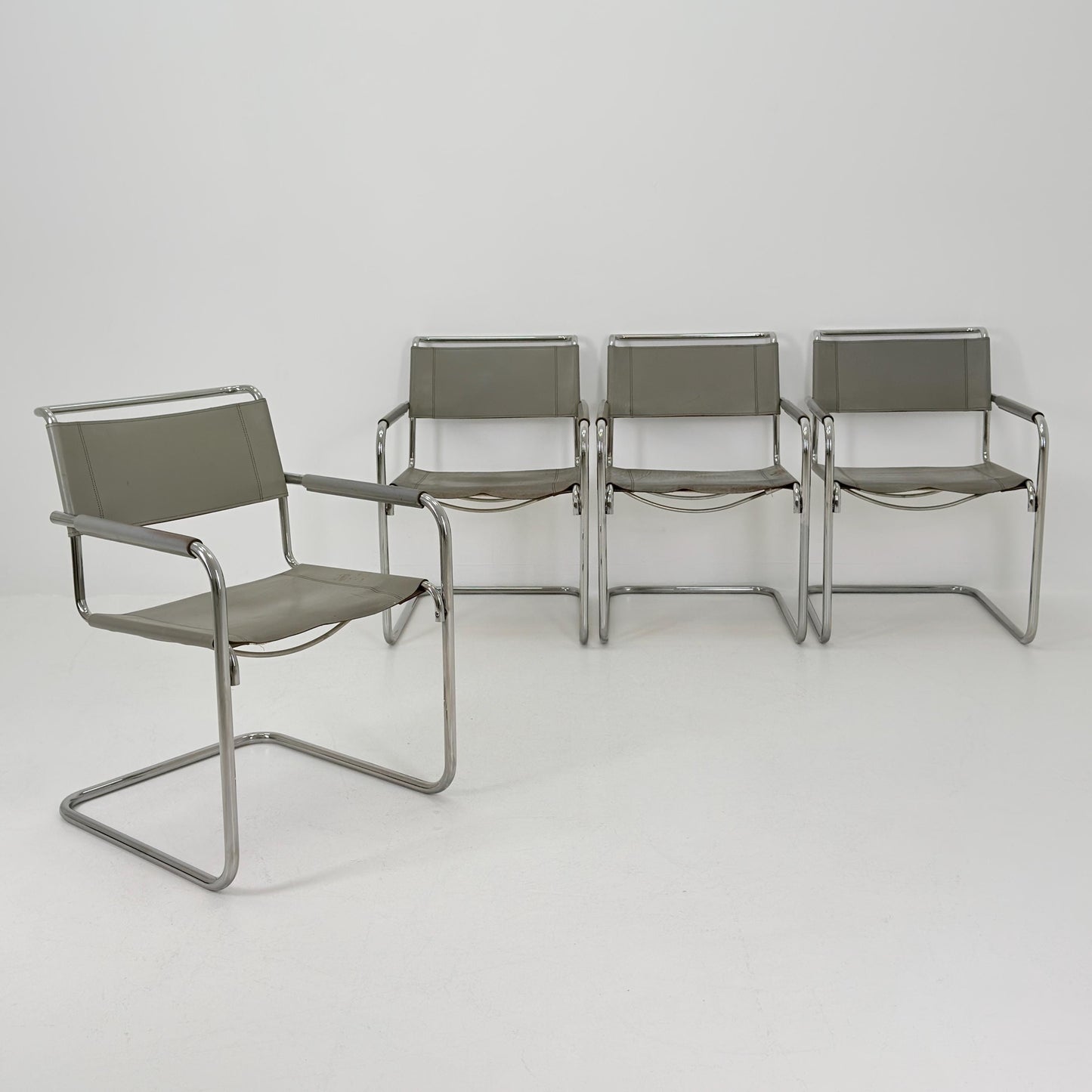 Set of 4 Iconic gray Leather S34 Cantilever Chairs by Mart Stam for Thonet – Bauhaus Design, 1980s Germany