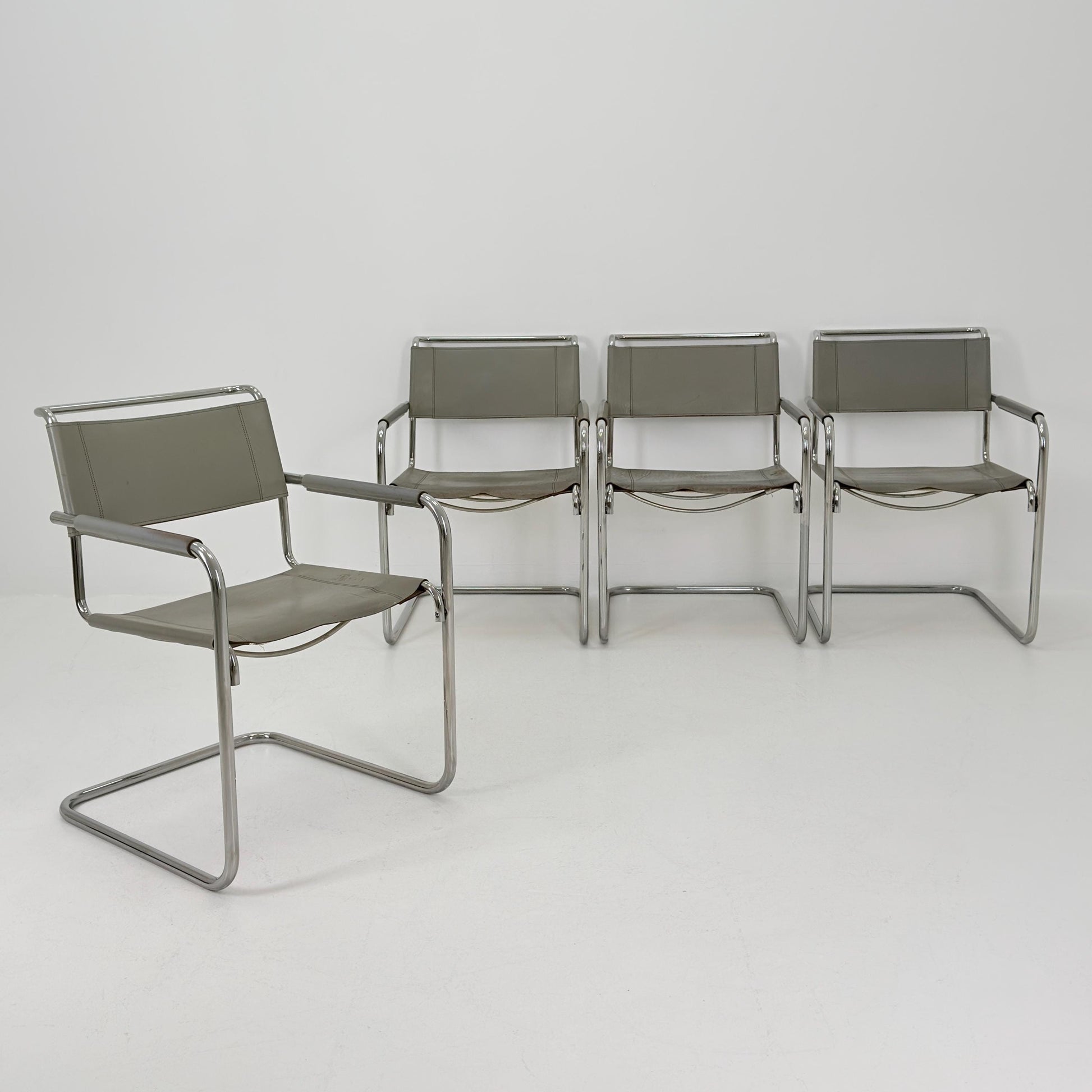 Set of 4 Iconic gray Leather S34 Cantilever Chairs by Mart Stam for Thonet – Bauhaus Design, 1980s Germany