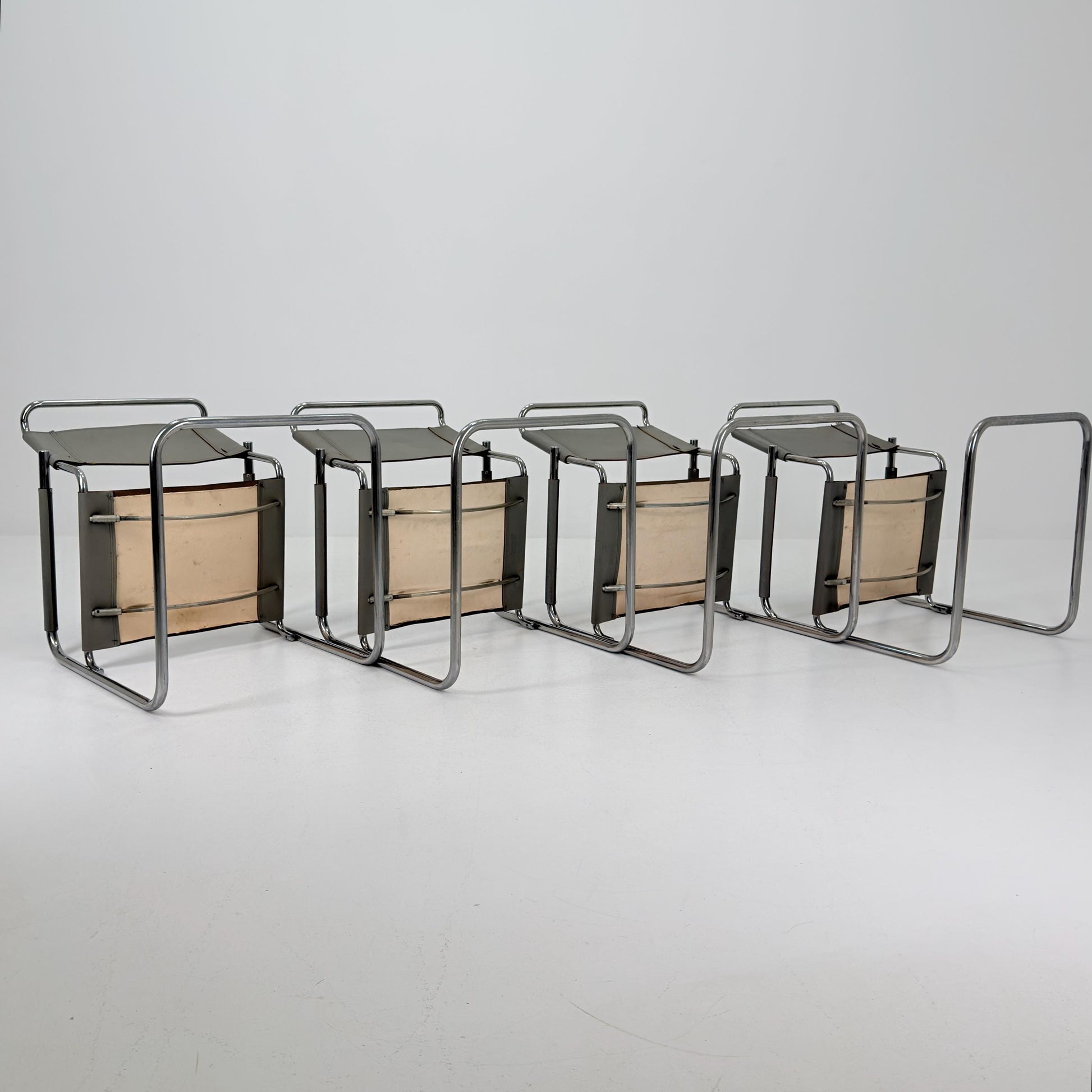 Set of 4 Iconic gray Leather S34 Cantilever Chairs by Mart Stam for Thonet – Bauhaus Design, 1980s Germany